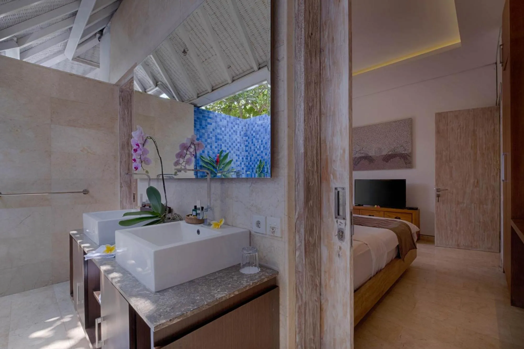 Bathroom, Bed in Kutus Kutus Estuary Saba Beach