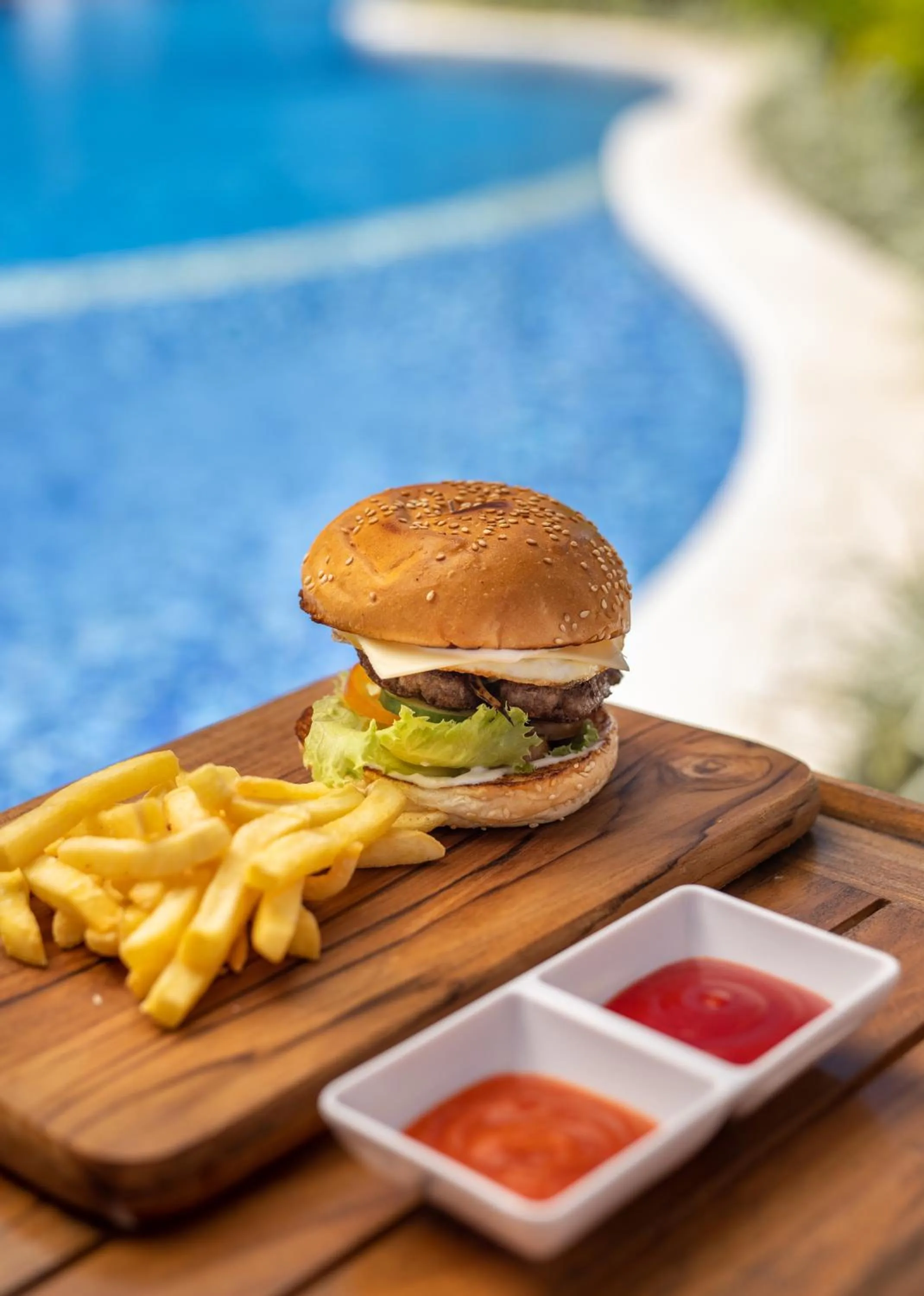 Breakfast in Kutus Kutus Estuary Saba Beach