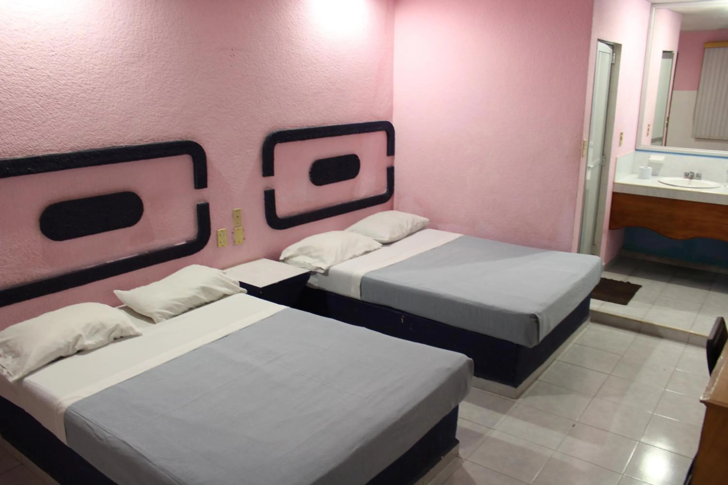 Bedroom, Bed in Posada San José, Hotel