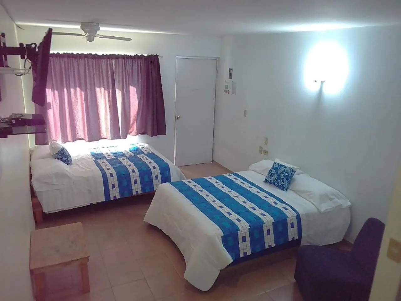 Photo of the whole room, Bed in Posada San José, Hotel