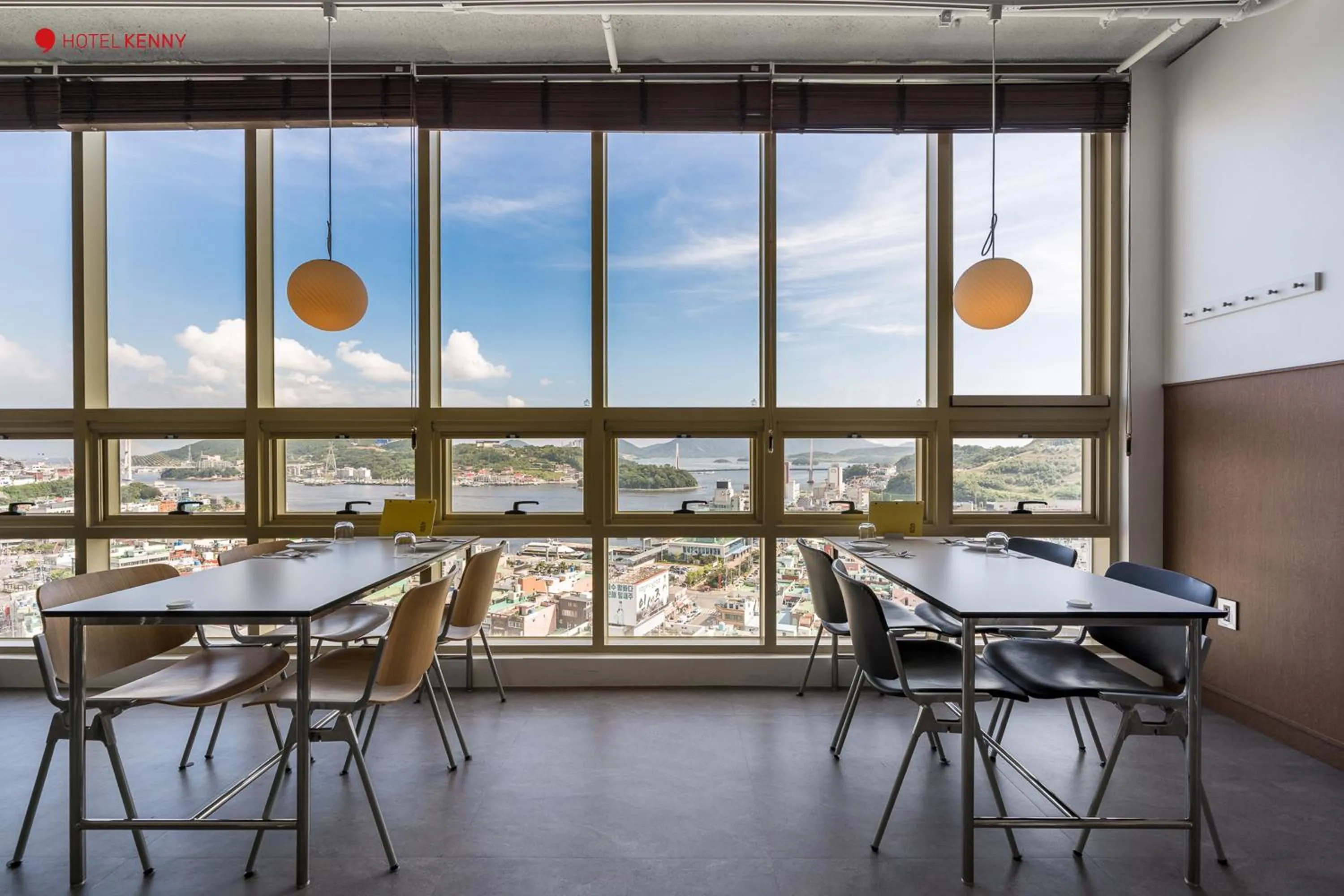 Restaurant/places to eat in Hotel Kenny Yeosu