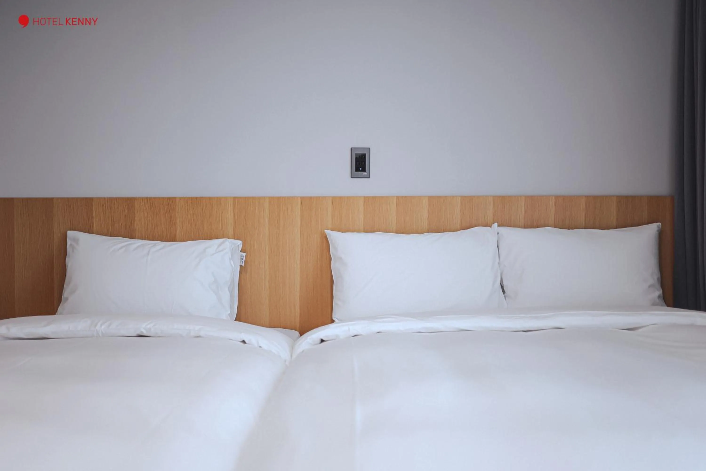 Bedroom, Bed in Hotel Kenny Yeosu