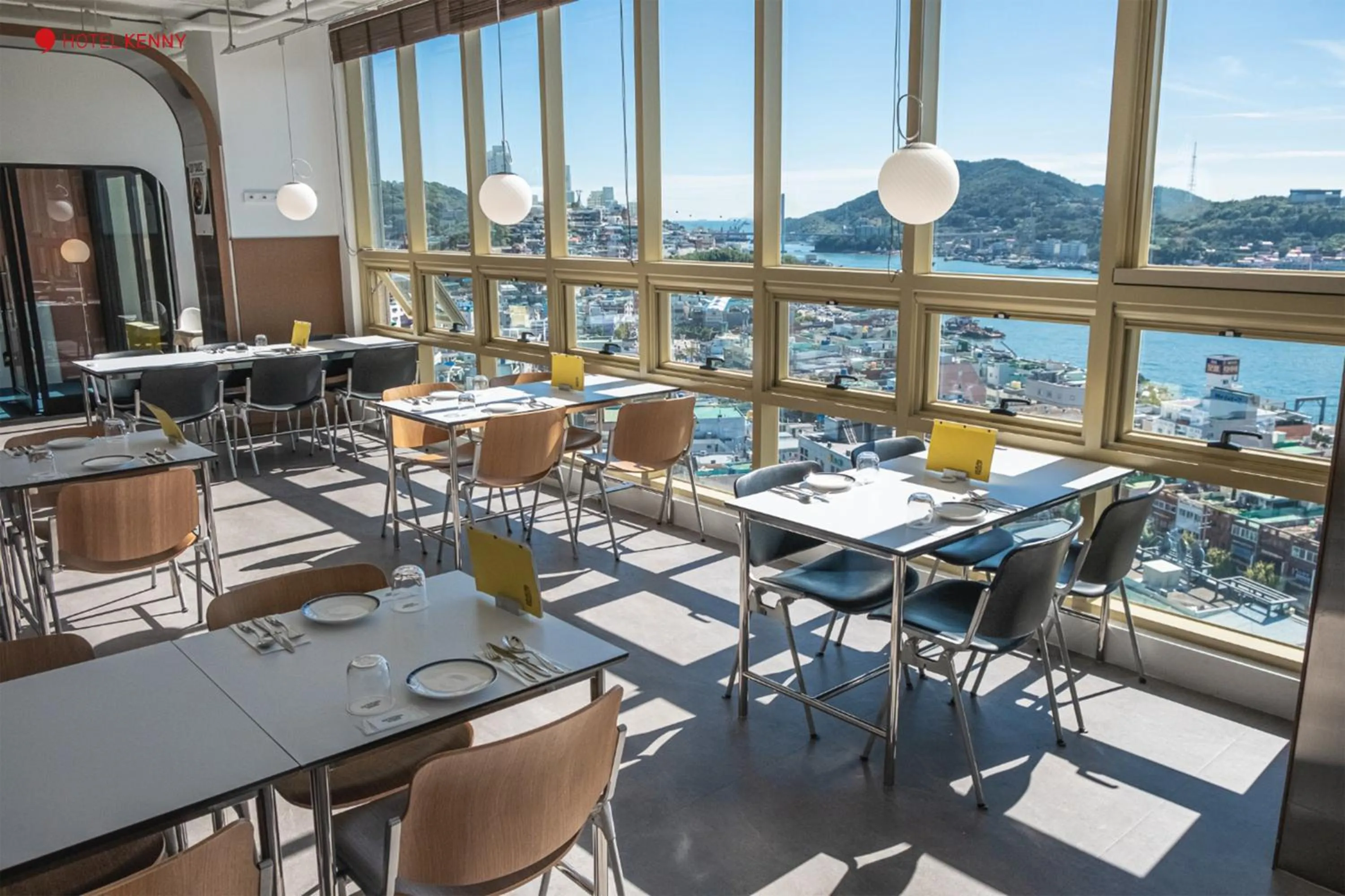 Restaurant/places to eat in Hotel Kenny Yeosu