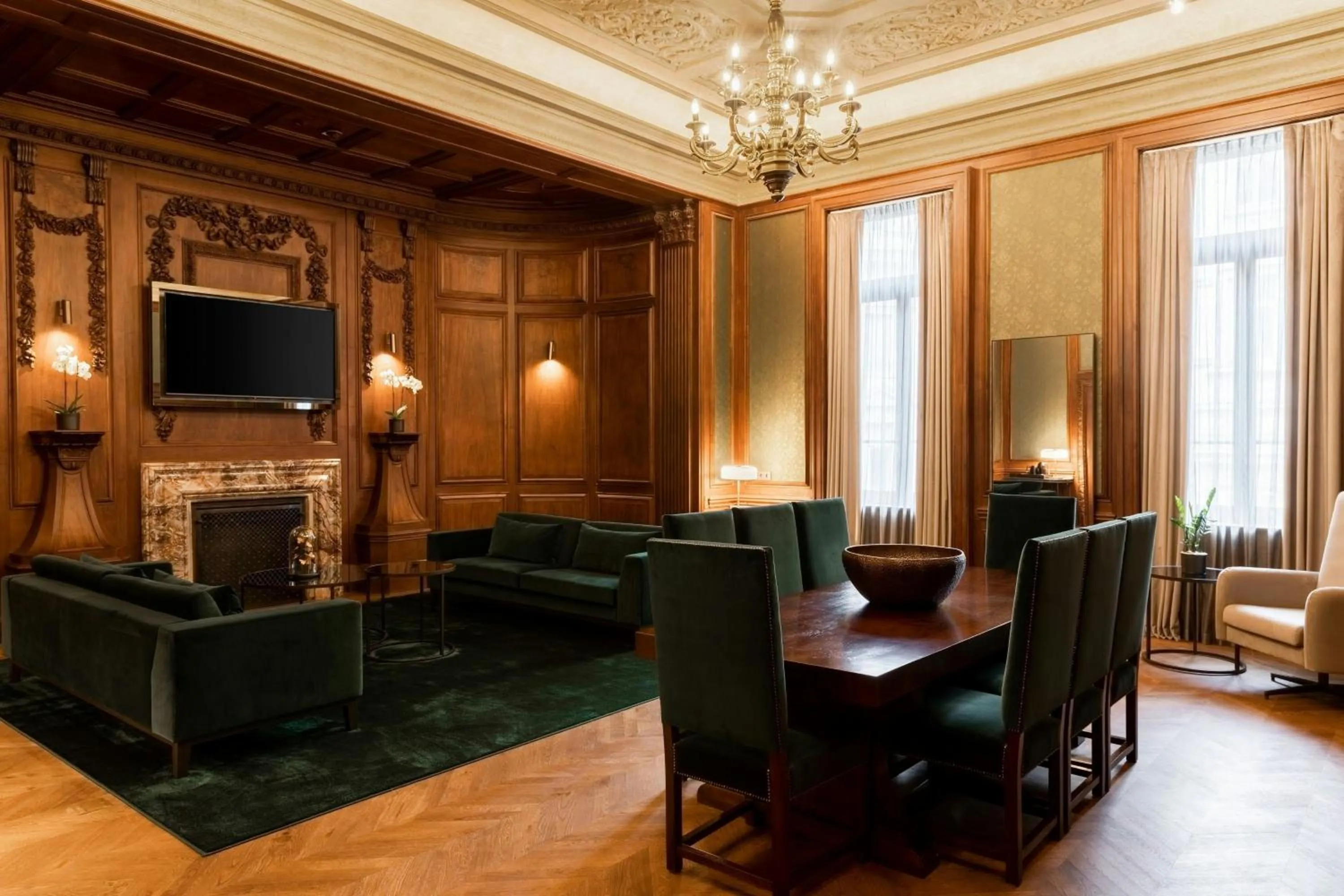 Photo of the whole room in The Marmorosch Bucharest, Autograph Collection