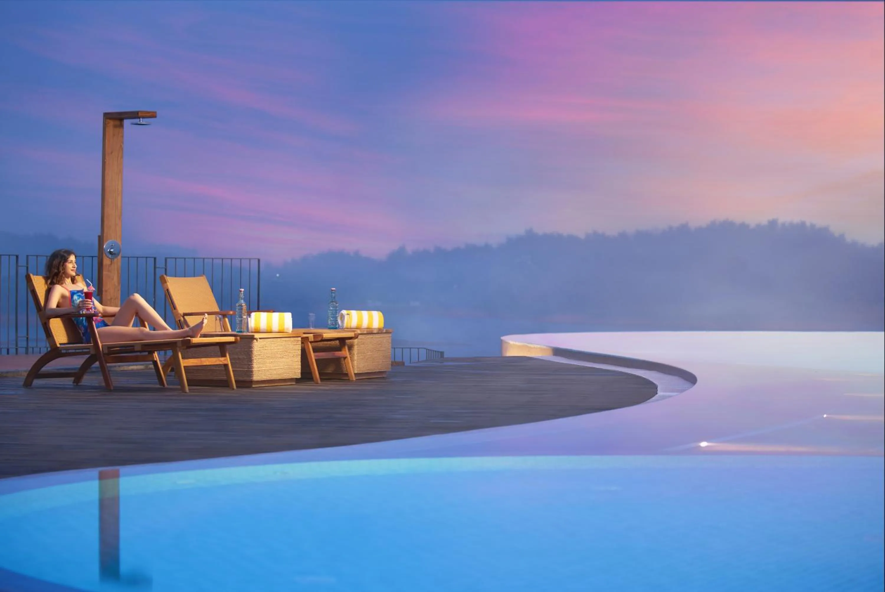 Swimming pool in MOUNTAIN SHADOWS RESORT Wayanad