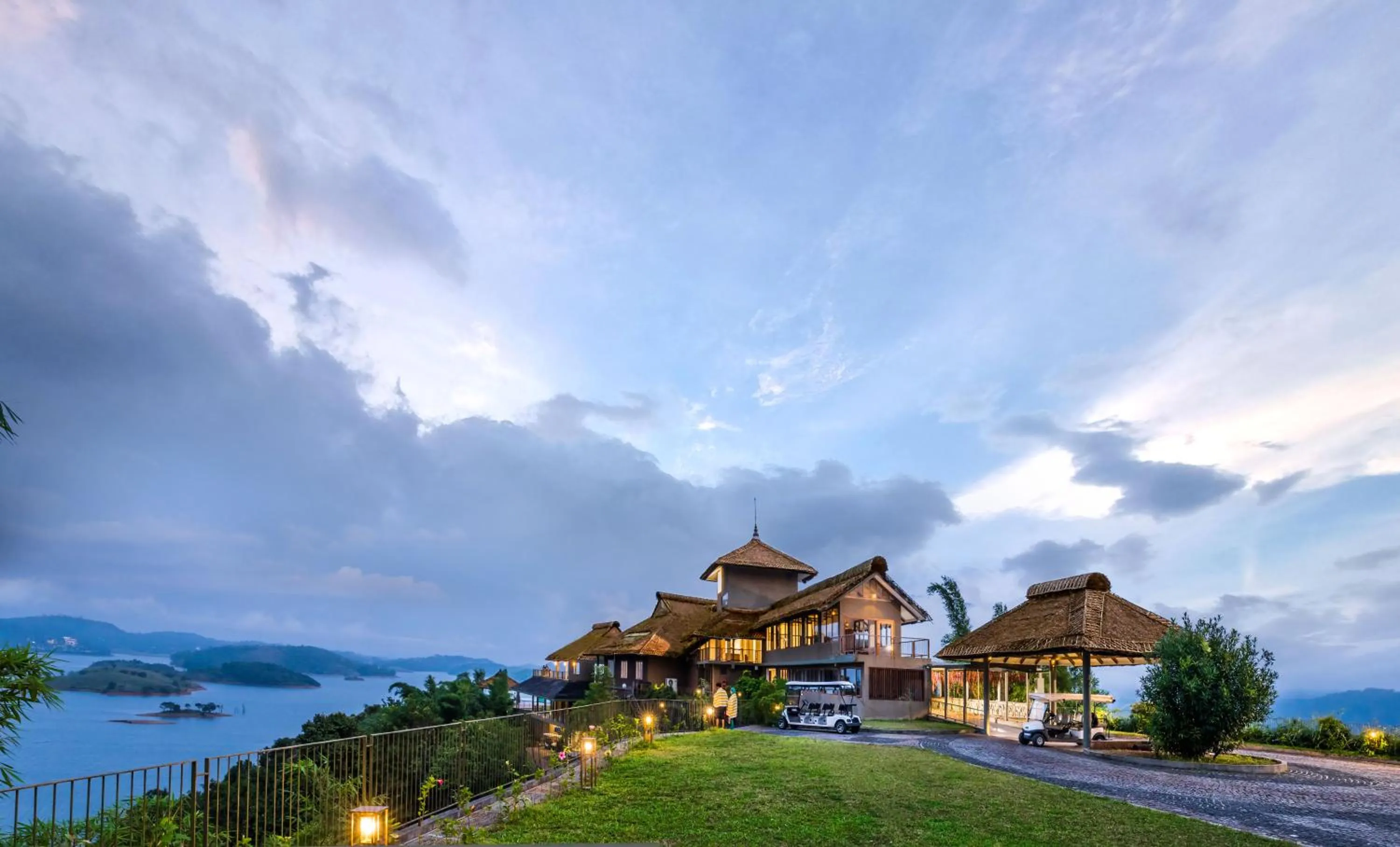 Facade/entrance in MOUNTAIN SHADOWS RESORT Wayanad