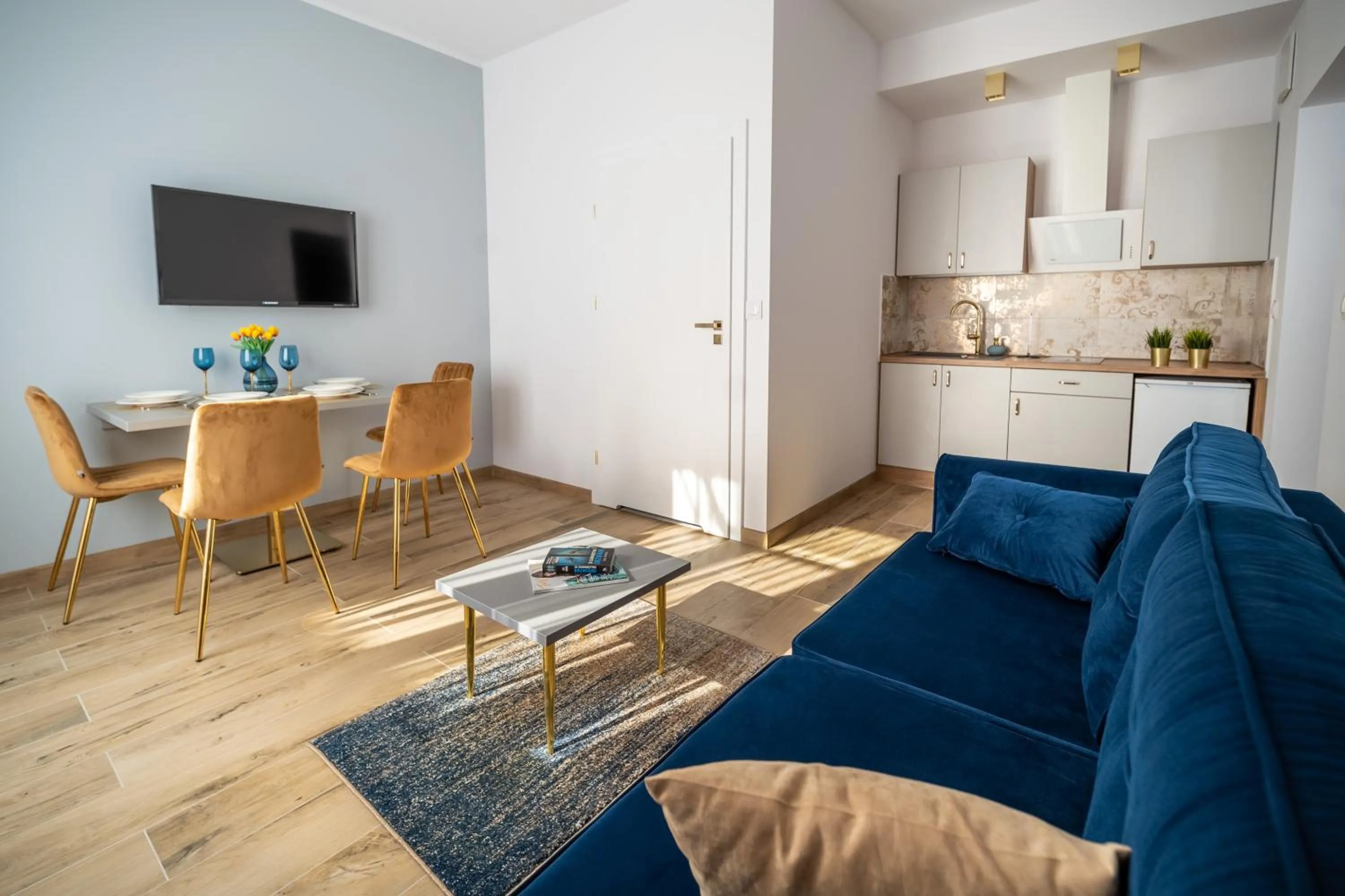 TV and multimedia in Helios Aparthotel