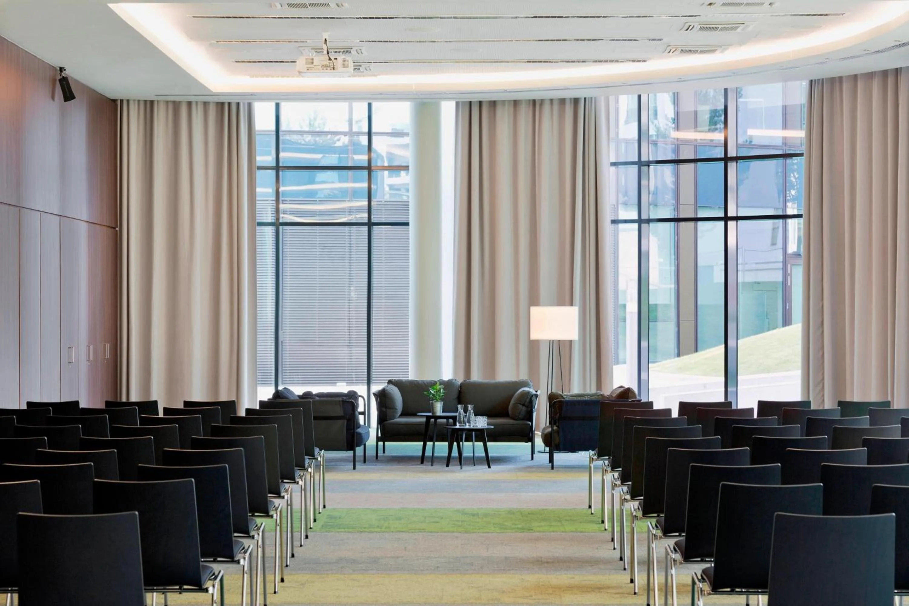 Meeting/conference room in Courtyard by Marriott Vienna Prater/Messe