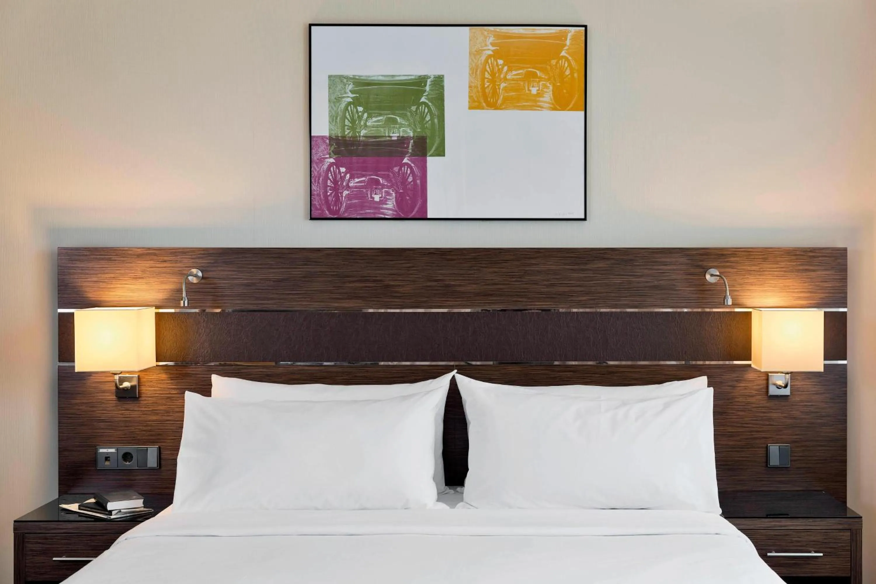 Photo of the whole room, Bed in Courtyard by Marriott Vienna Prater/Messe