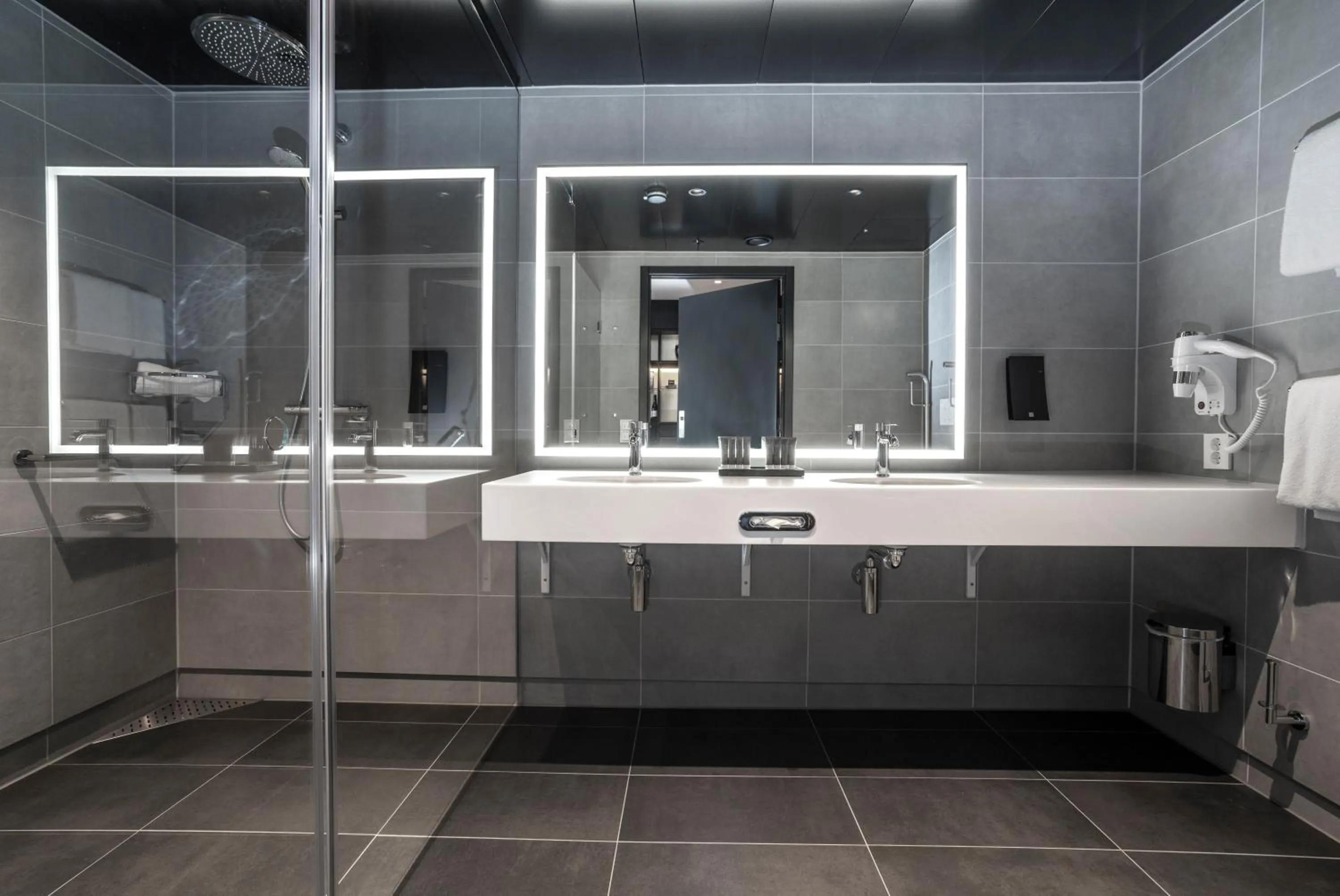 Shower in Thon Hotel Svolvær