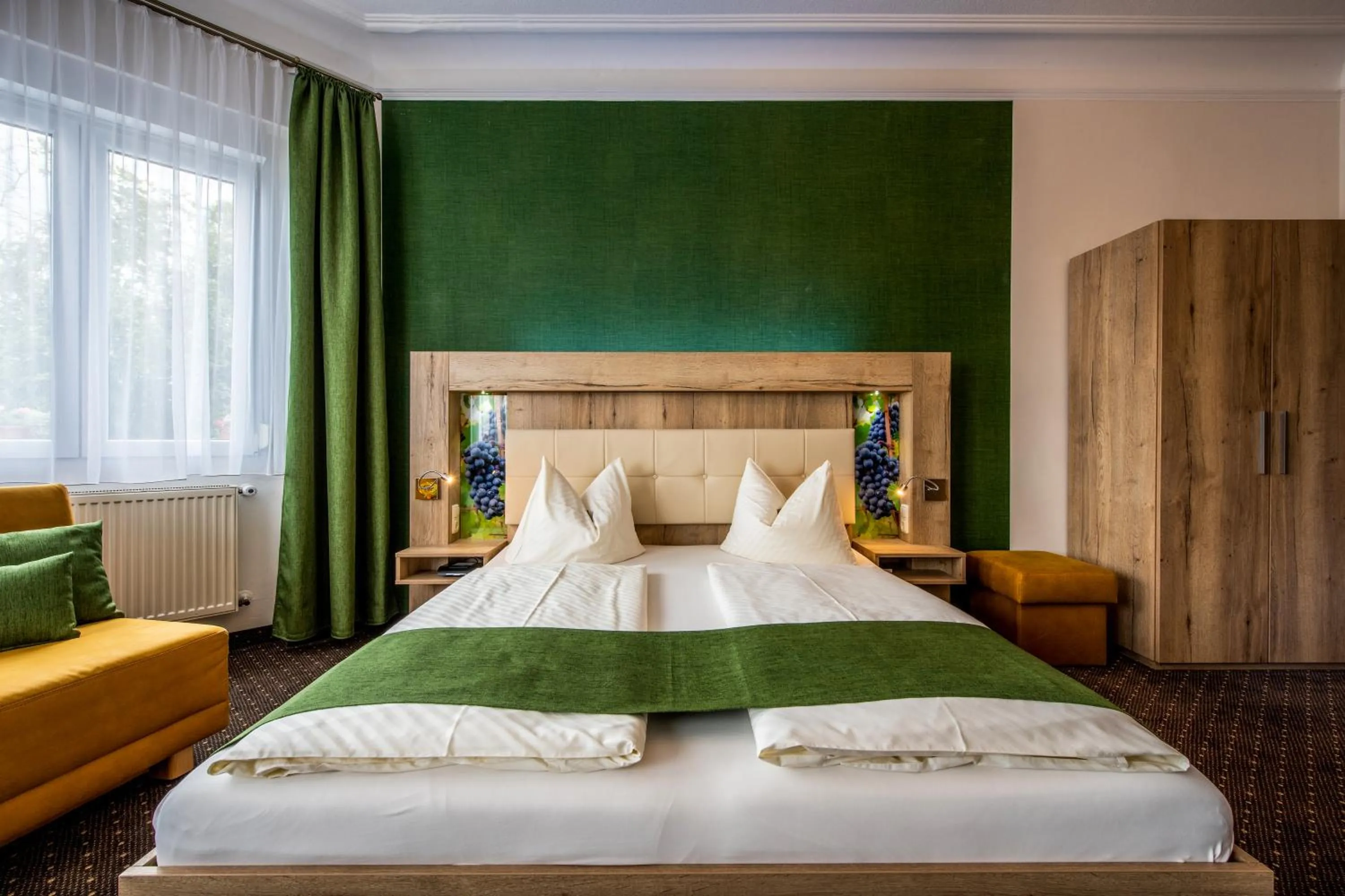 Photo of the whole room, Bed in Flair Hotel Villa Ilske