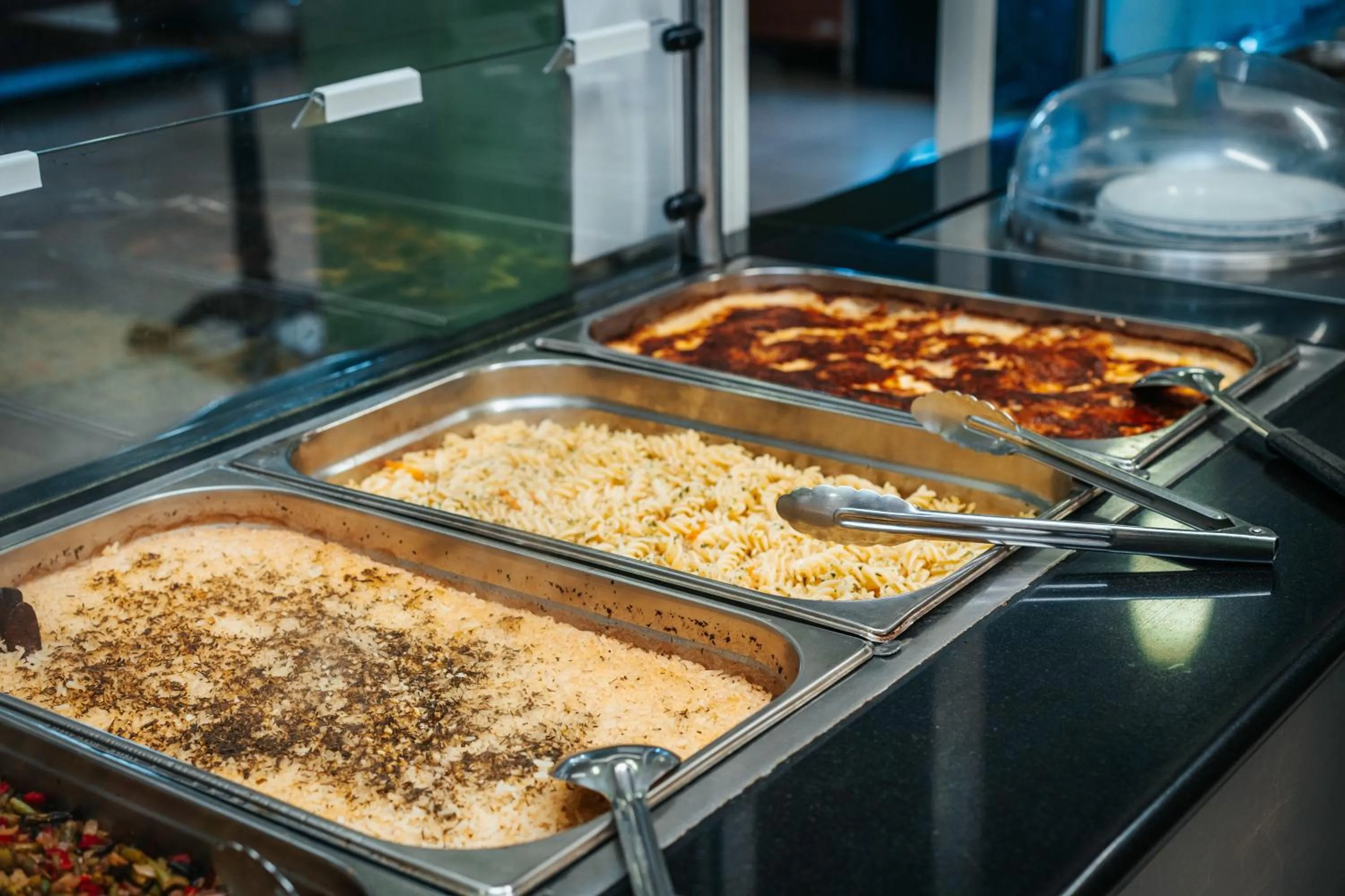 Food in Centre International de Sejour