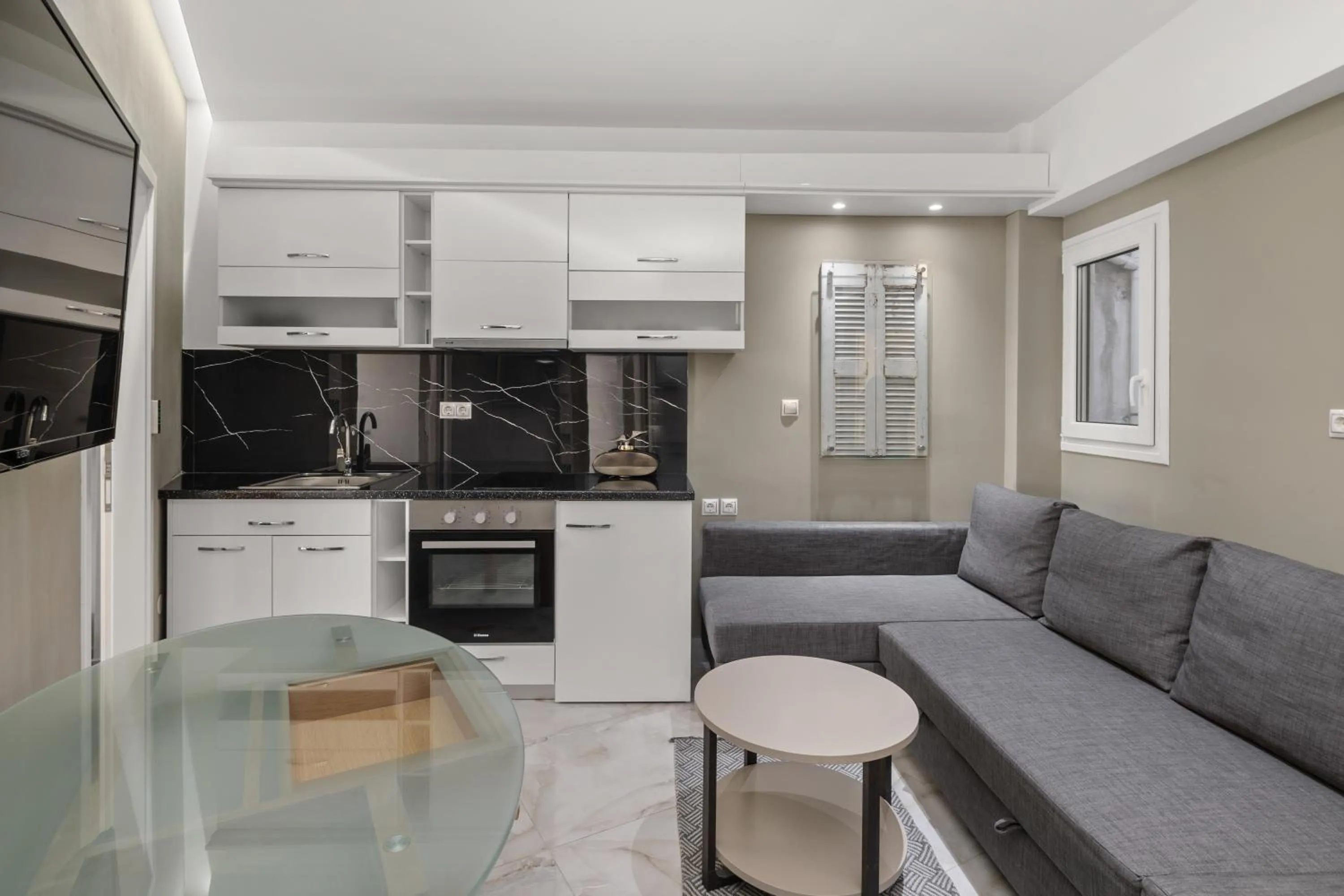 TV and multimedia in Athens Warehouse Boutique Hotel & Suites