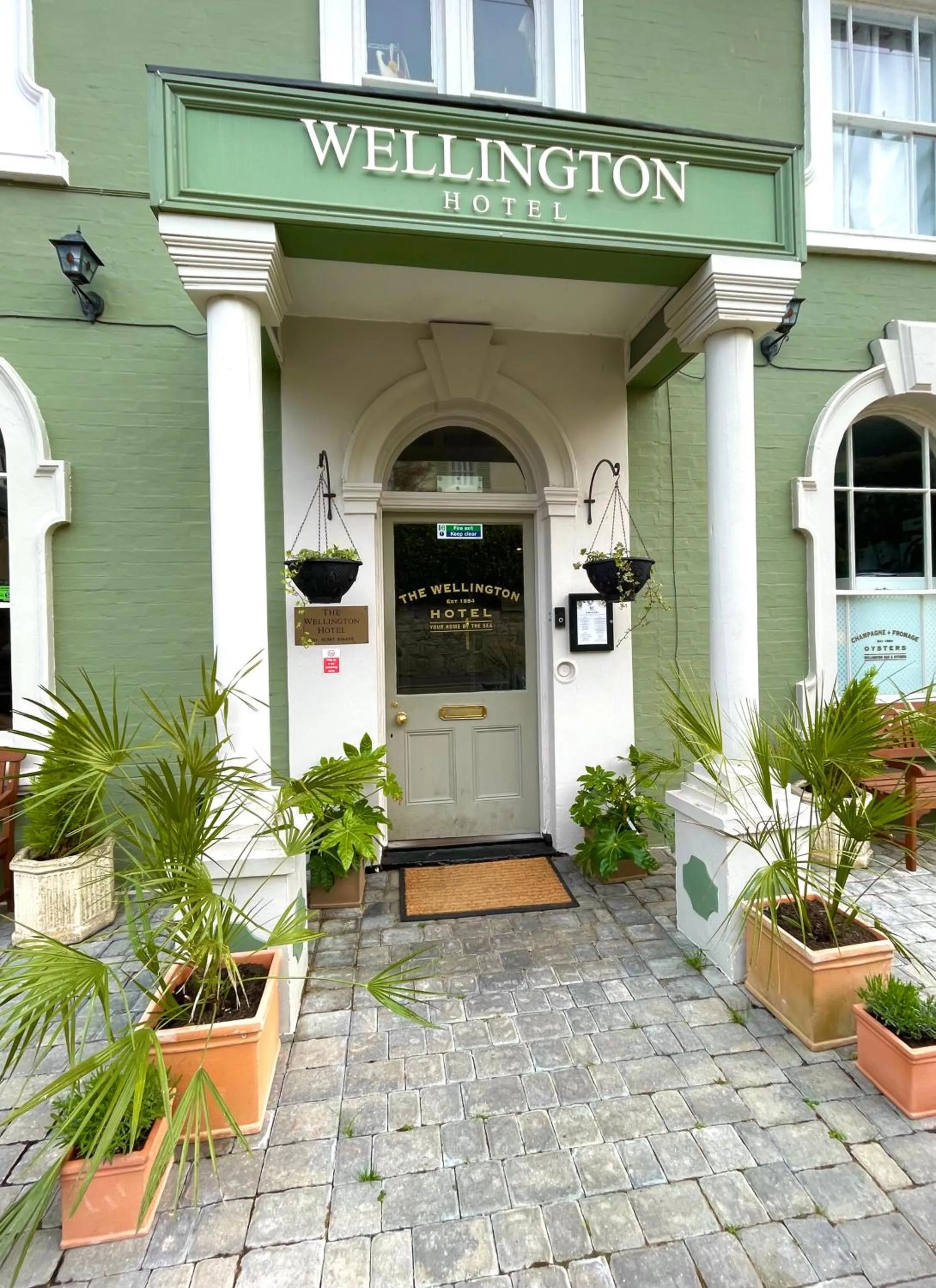 The Wellington Hotel