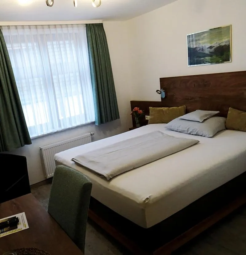 Bed in Hotel Eberbacher Hof