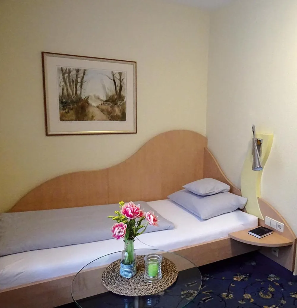 Bed in Hotel Eberbacher Hof