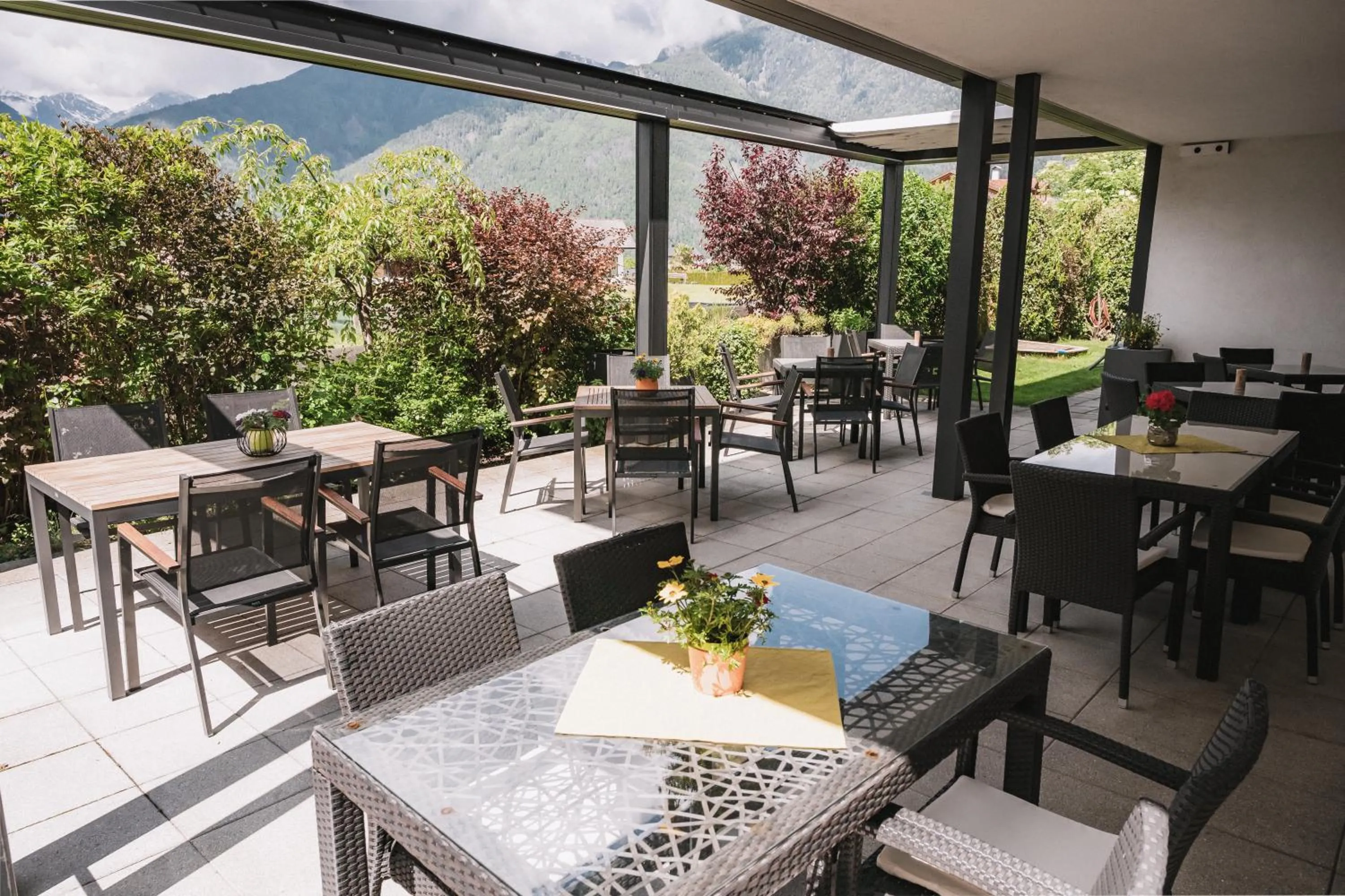 Restaurant/places to eat in Residence Bar Pizzeria Sylvanerhof