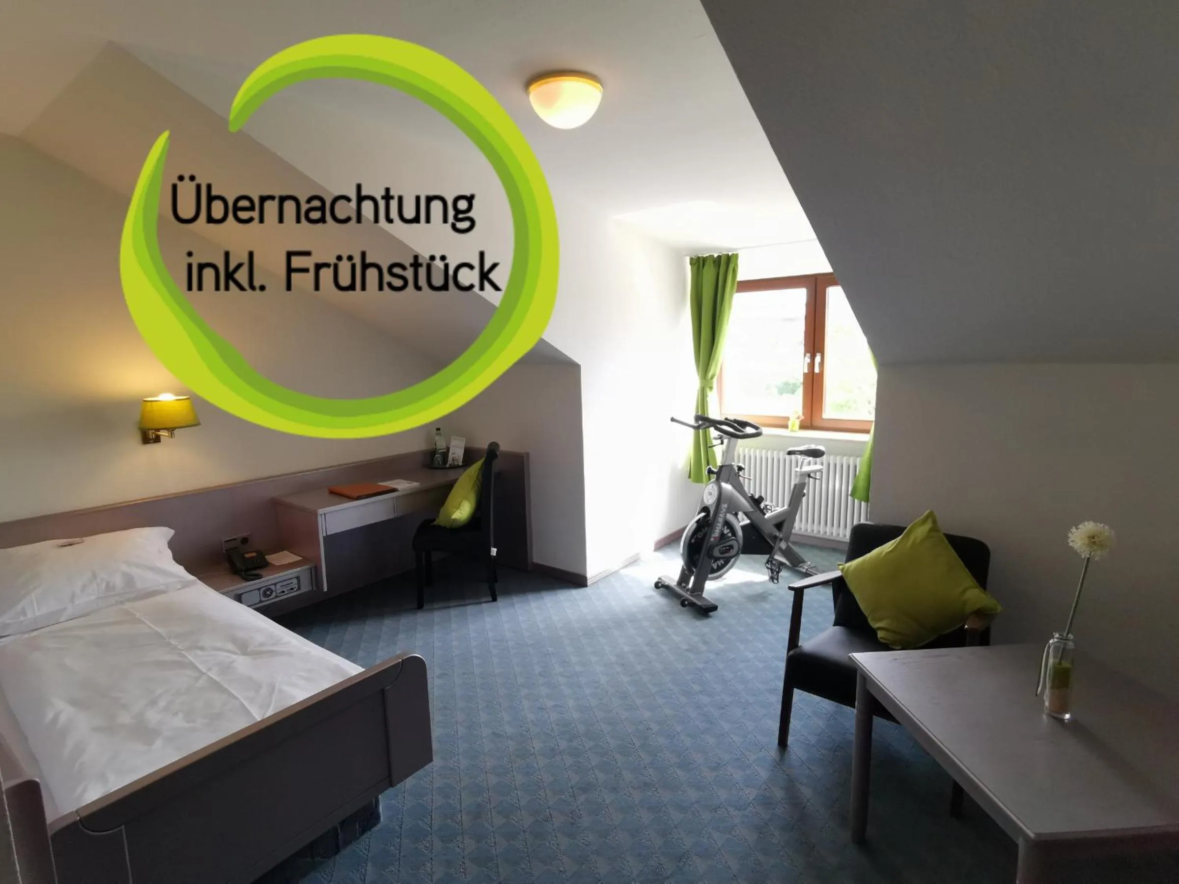 Bedroom, Bed in Kurhotel Bad Rodach an der ThermeNatur