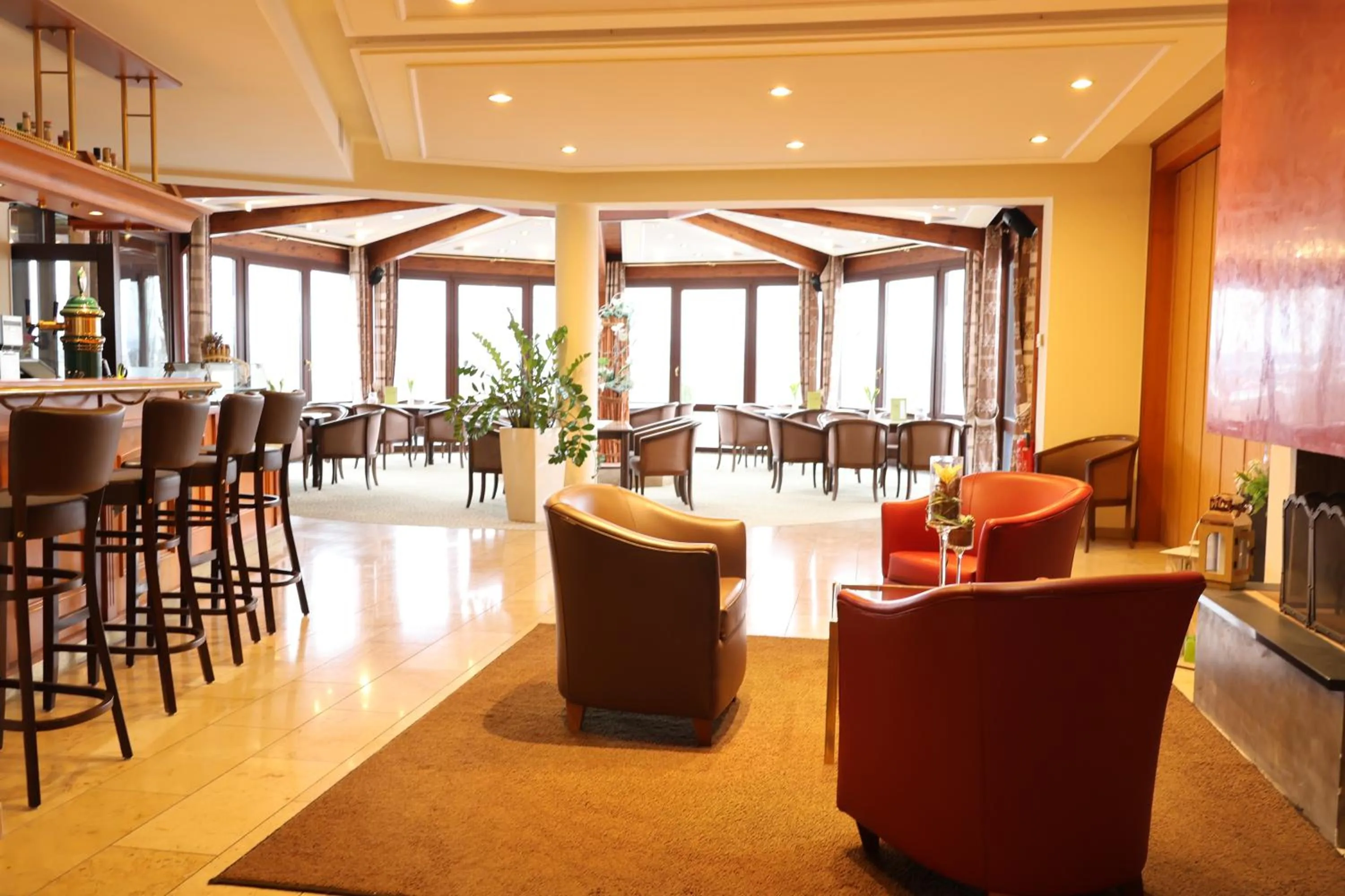 Lounge or bar in Kurhotel Bad Rodach an der ThermeNatur