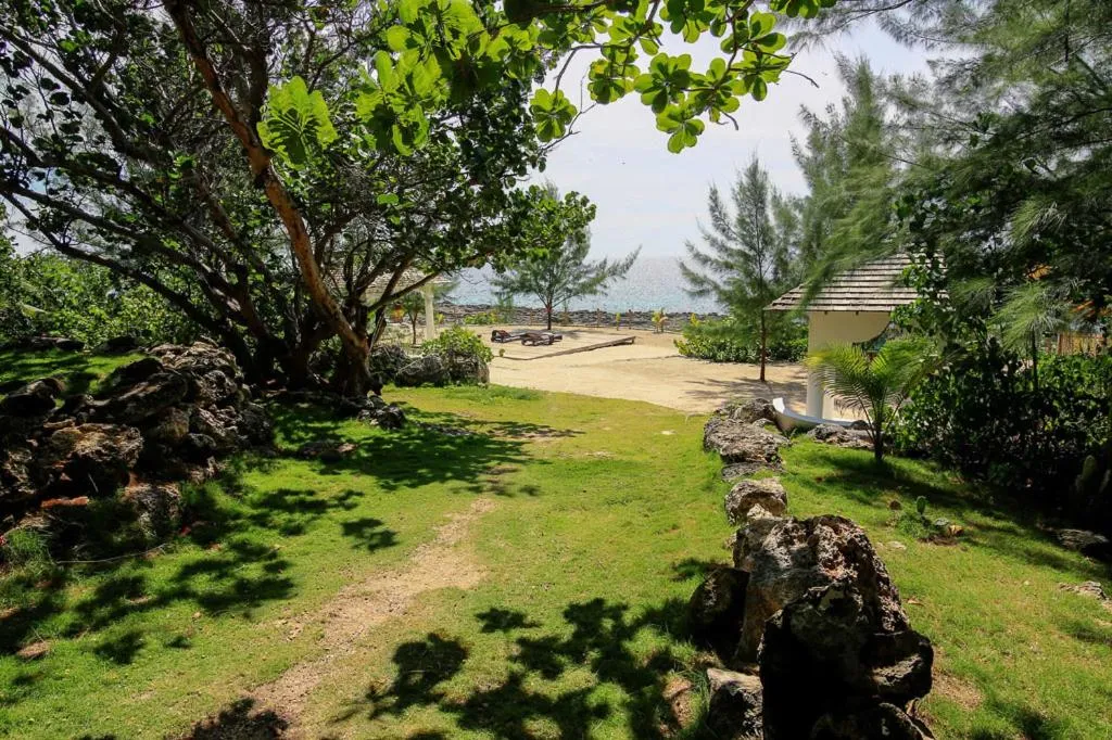 Garden in Tingalaya's Retreat