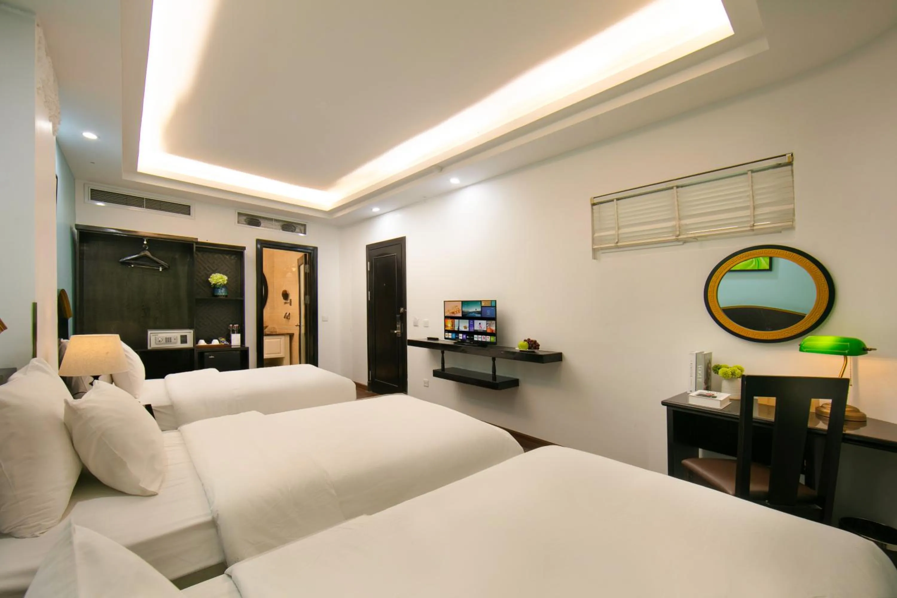 Bed in Hanoi Harmonia Hotel & Spa