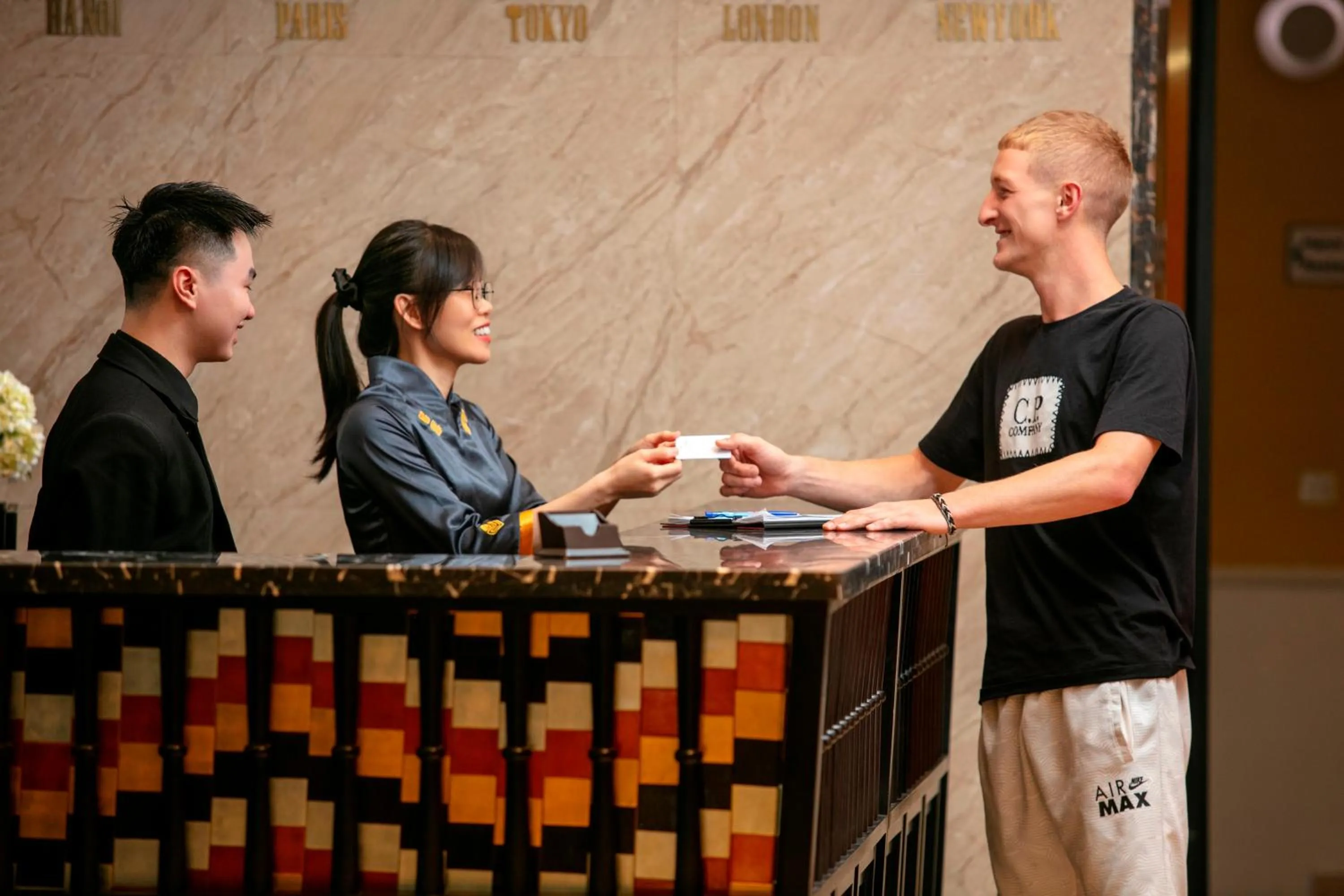 Staff in Kén Hotel by Connek