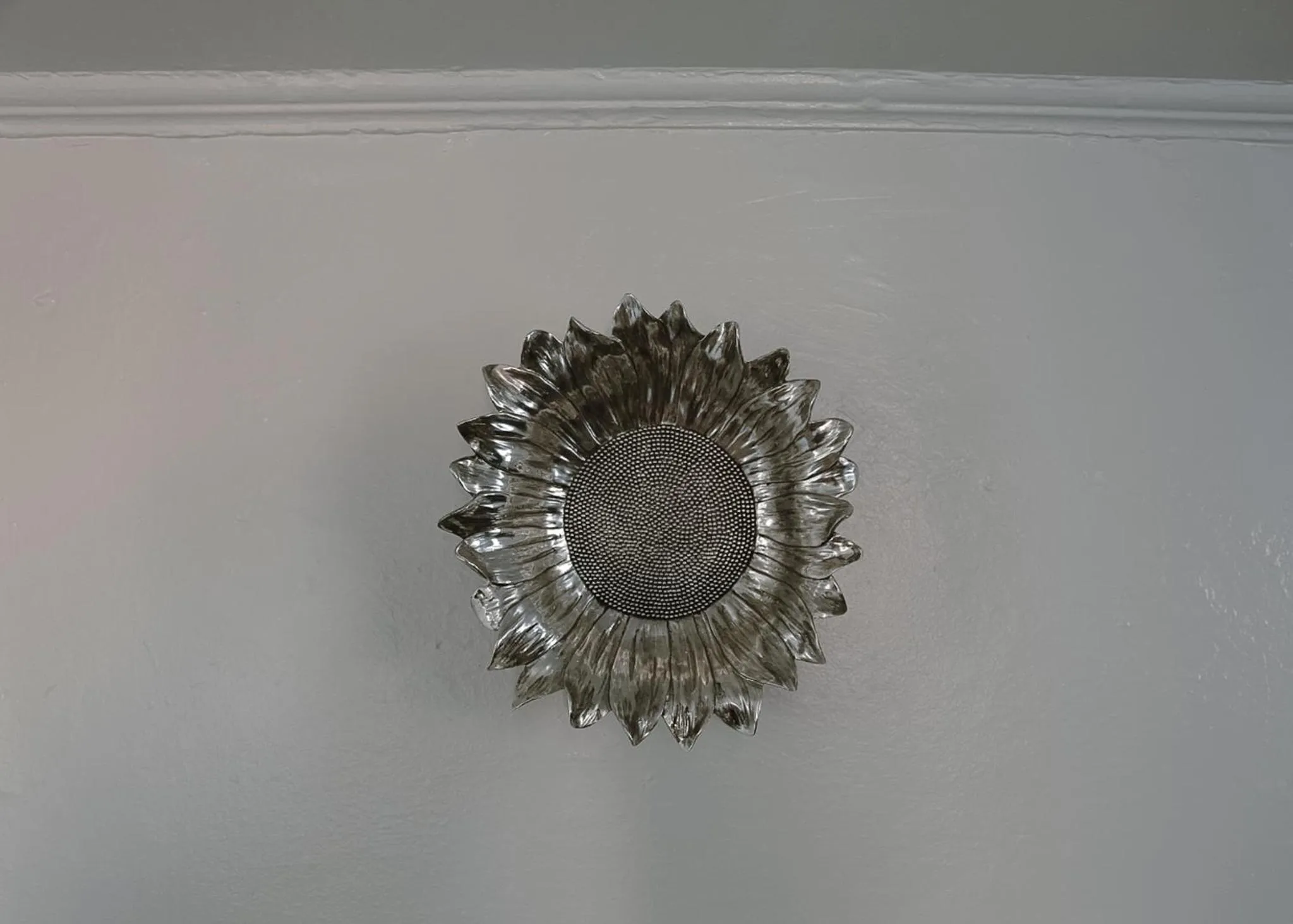 Decorative detail in East Side Motel & Cabins