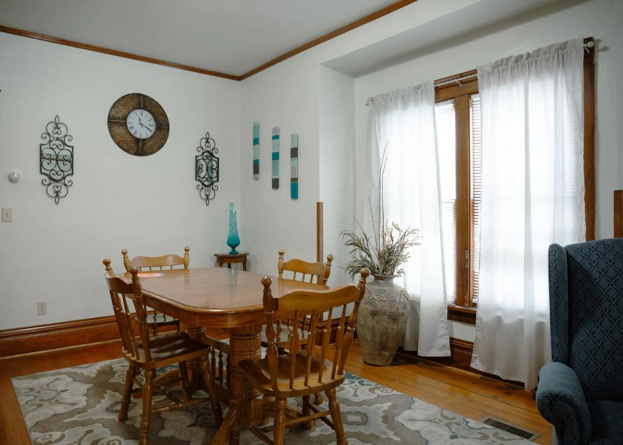 Dining area in East Side Motel & Cabins