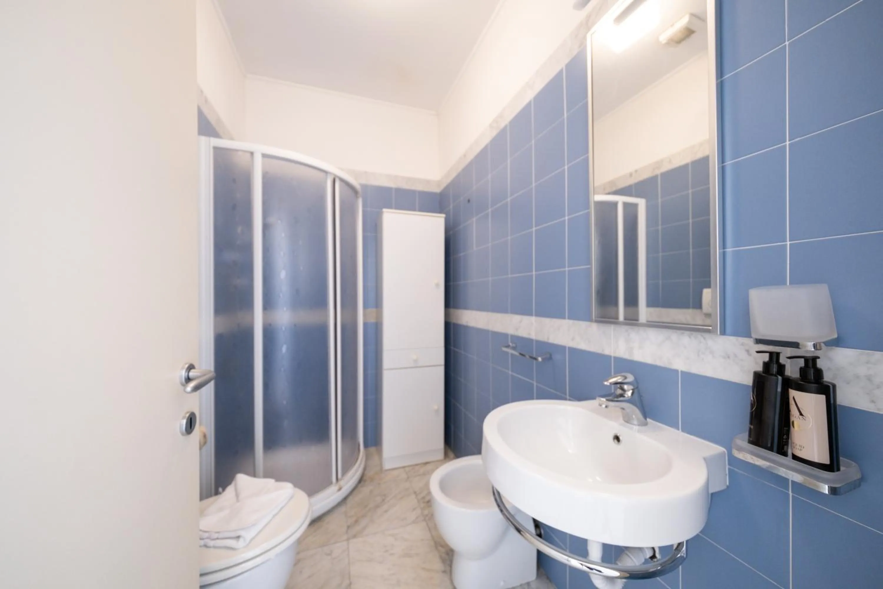 Bathroom in Solidago Residence