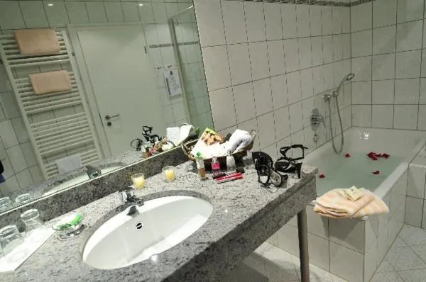 Bathroom in Hotel Tannenhof