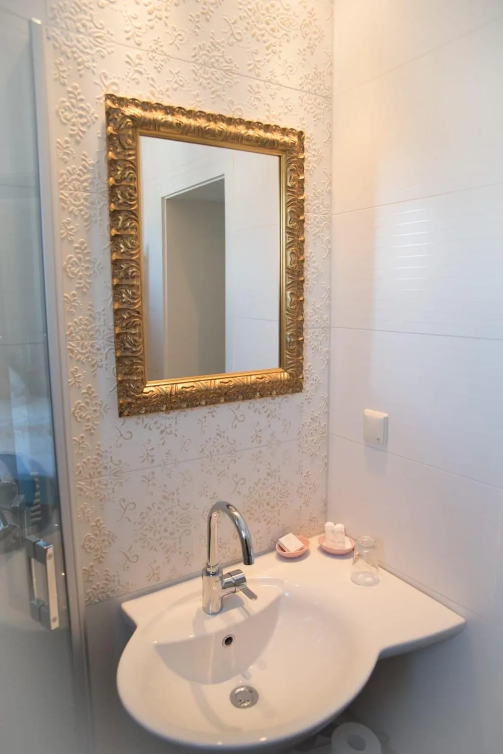 Bathroom in Hotel Tannenhof