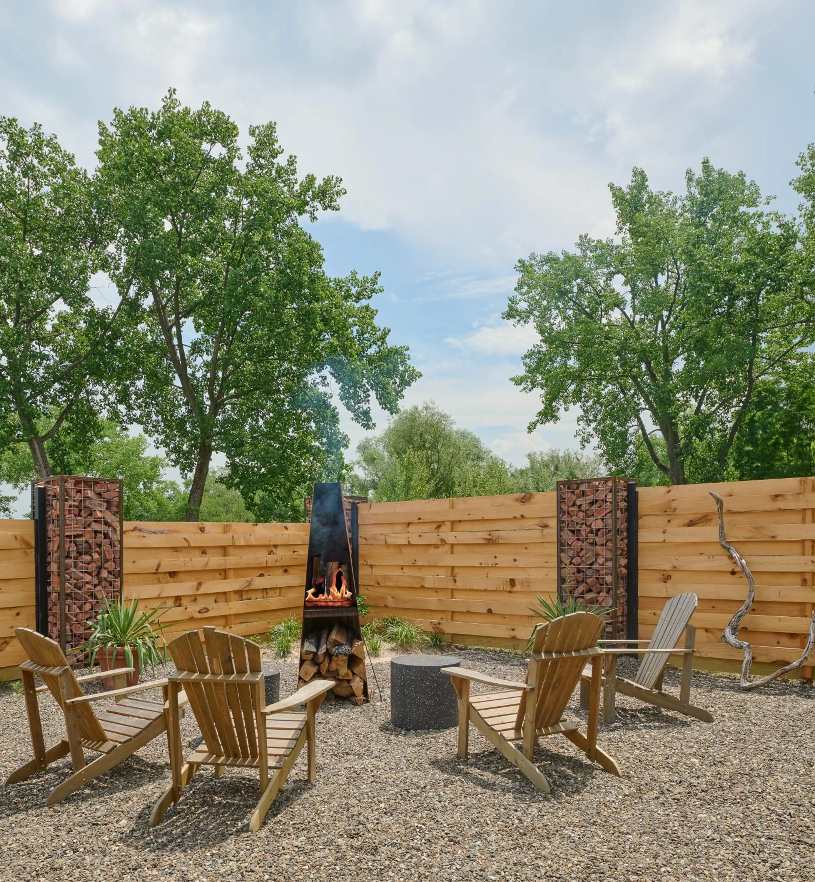 Seating area in Hutton Brickyards Riverfront Hotel & Venue
