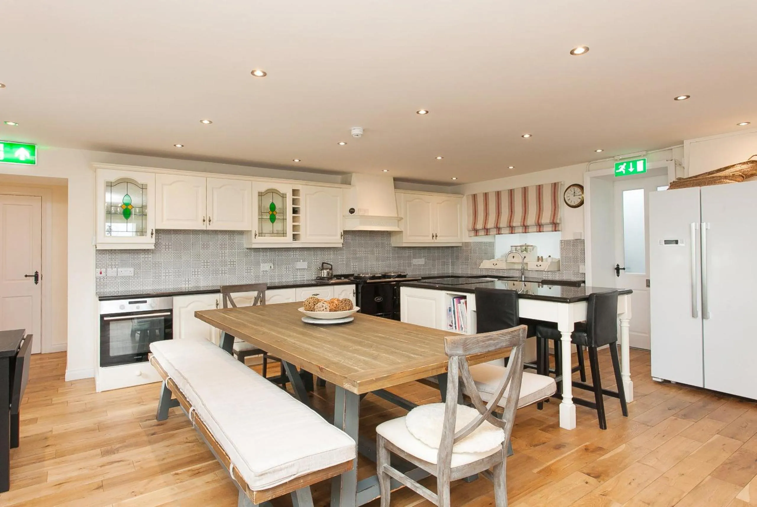 Kitchen or kitchenette in Manse On The Beach