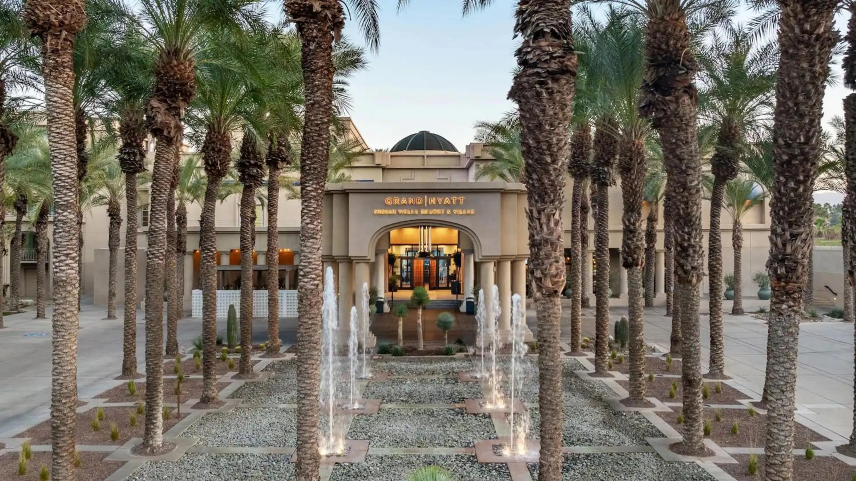 Facade/entrance in Grand Hyatt Indian Wells Resort & Villas