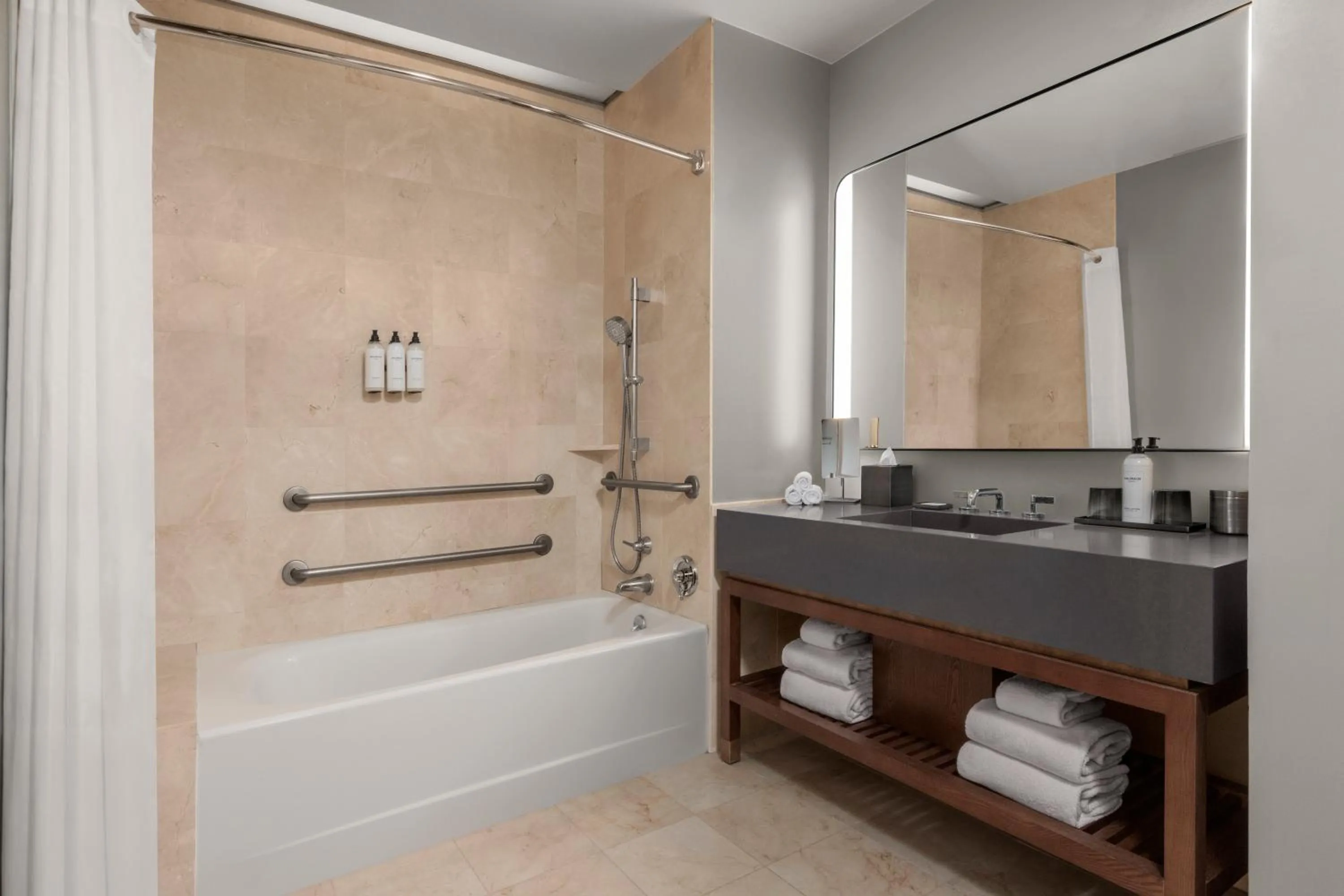 Bathroom in Grand Hyatt Indian Wells Resort & Villas