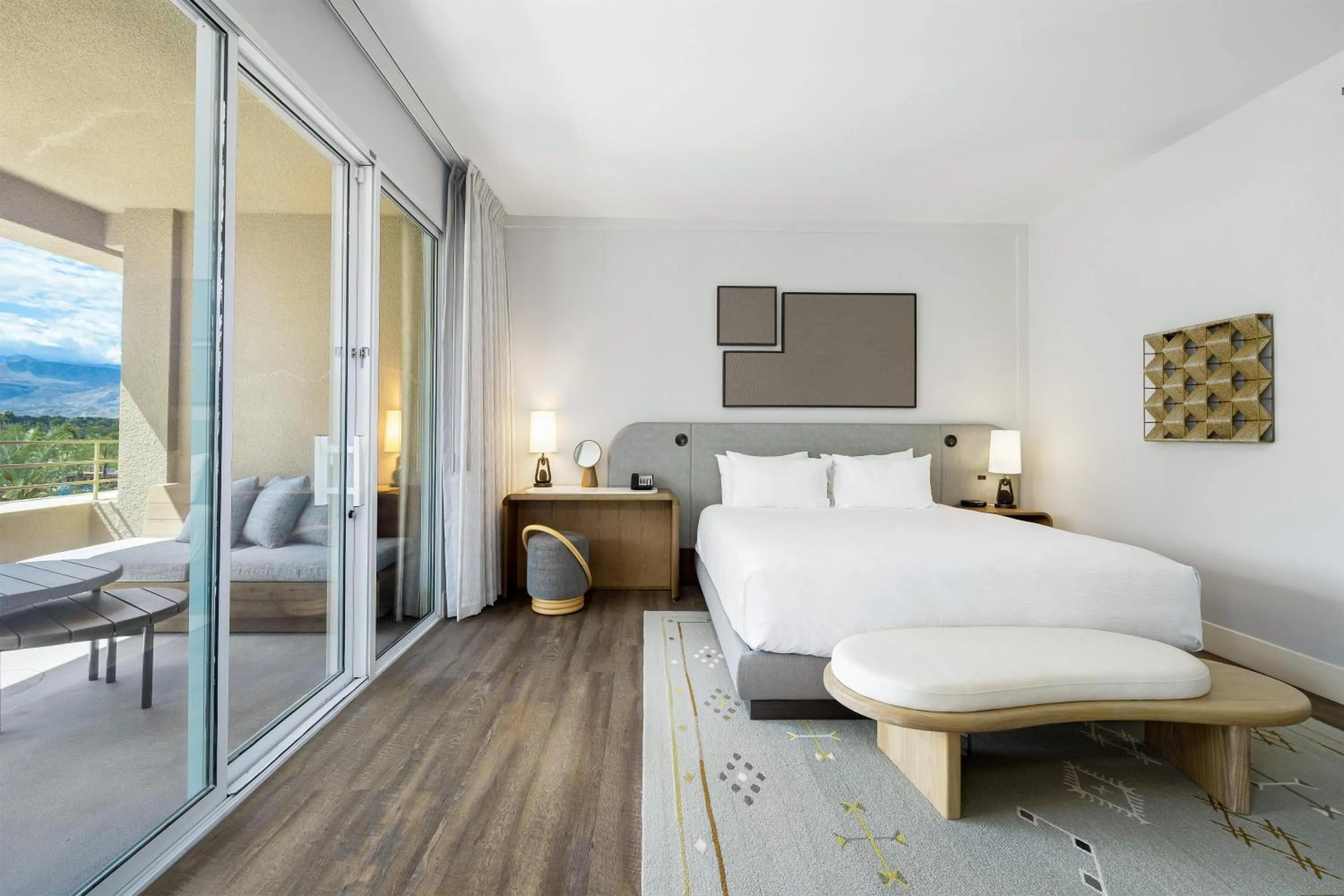 Photo of the whole room, Bed in Grand Hyatt Indian Wells Resort & Villas