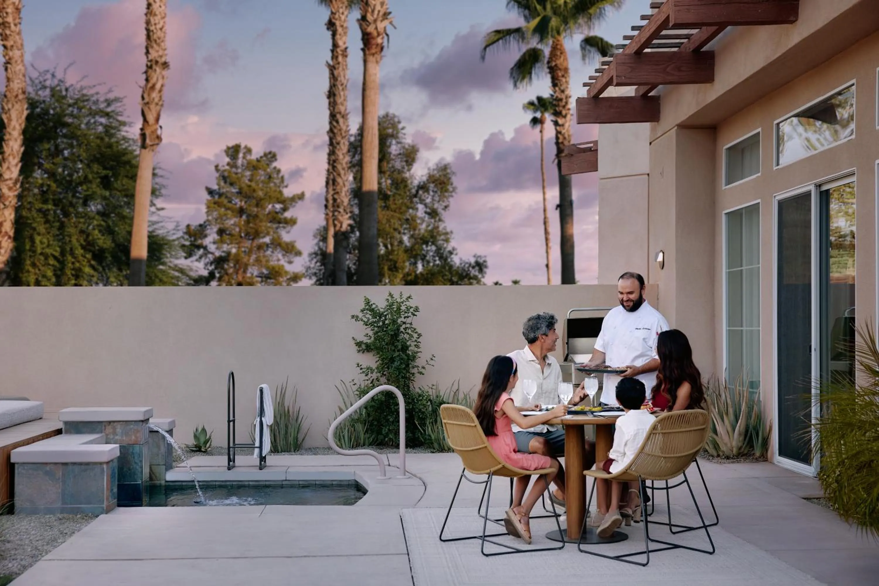 BBQ facilities in Grand Hyatt Indian Wells Resort & Villas