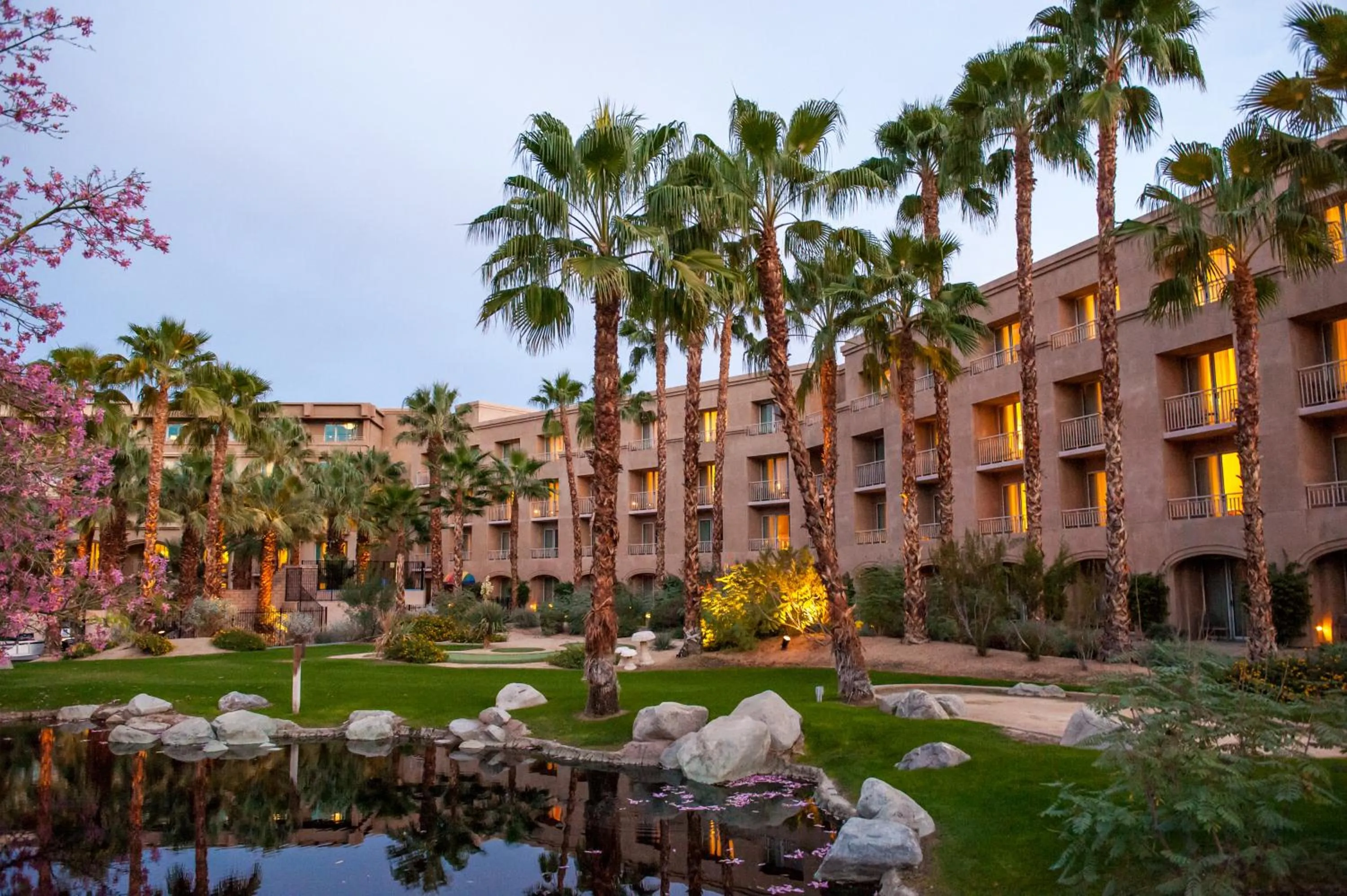 Property building in Grand Hyatt Indian Wells Resort & Villas