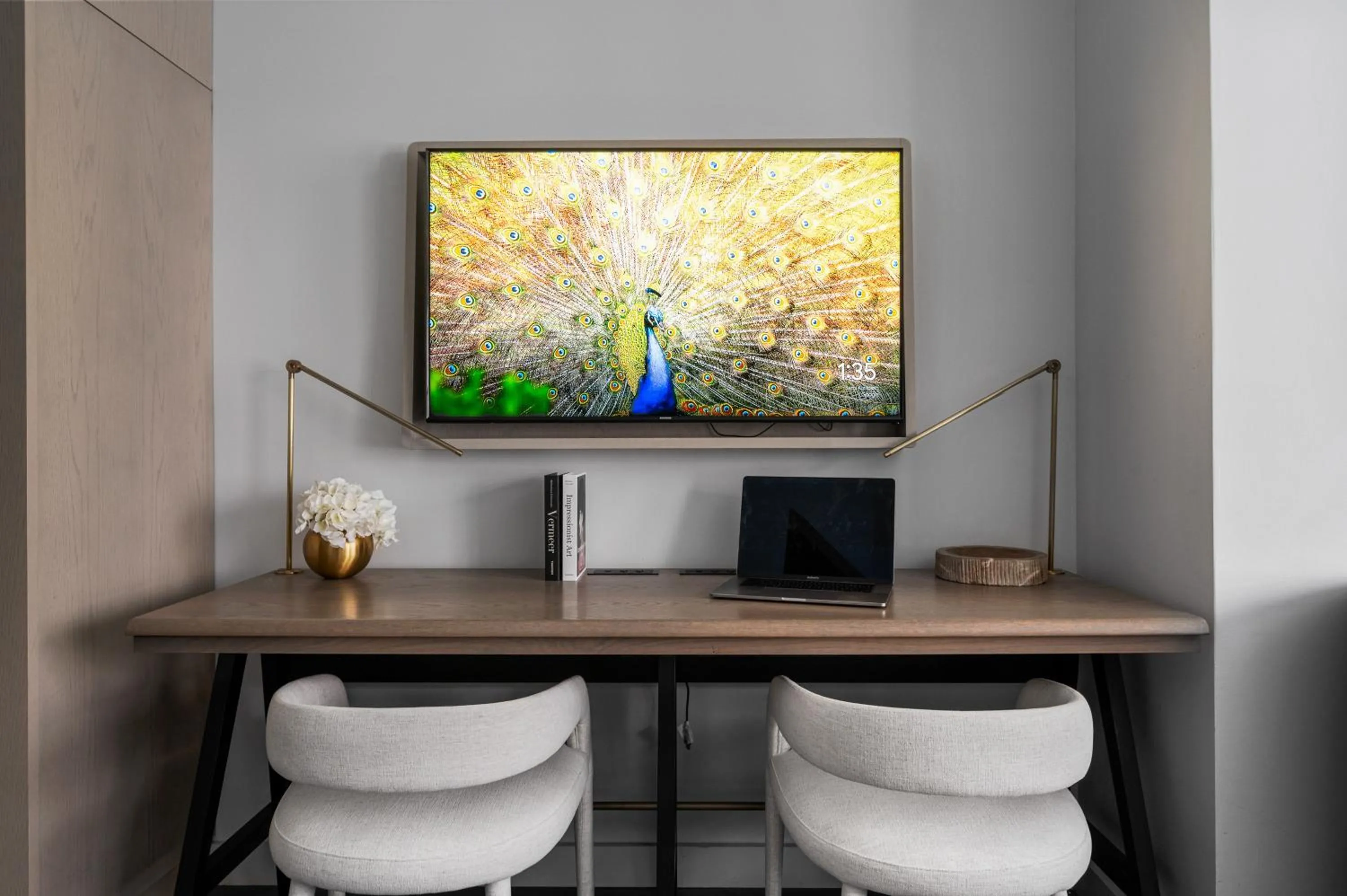 TV and multimedia in 17John