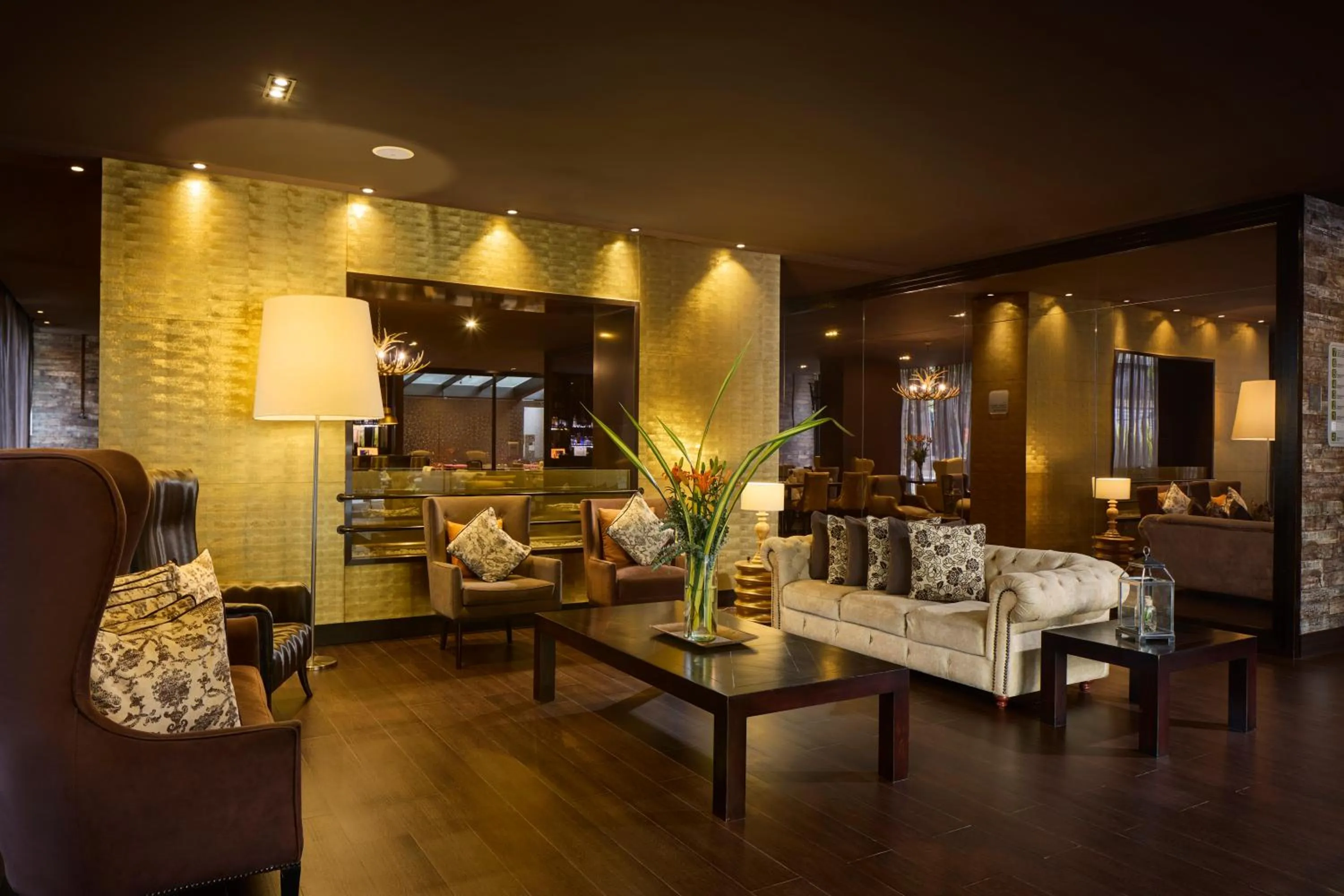 Lobby or reception in Exe Bacata 95