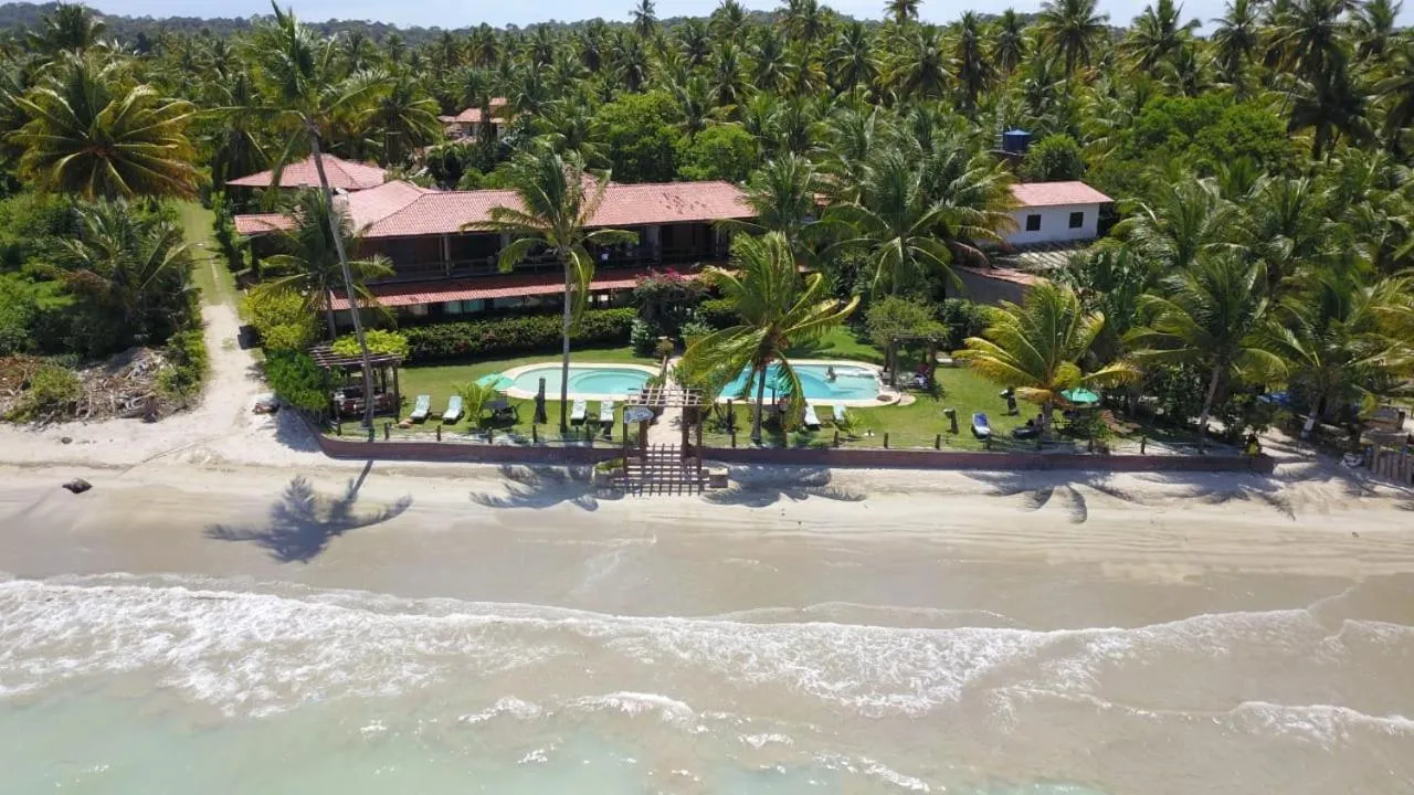 Property building in Hotel Porto do Zimbo