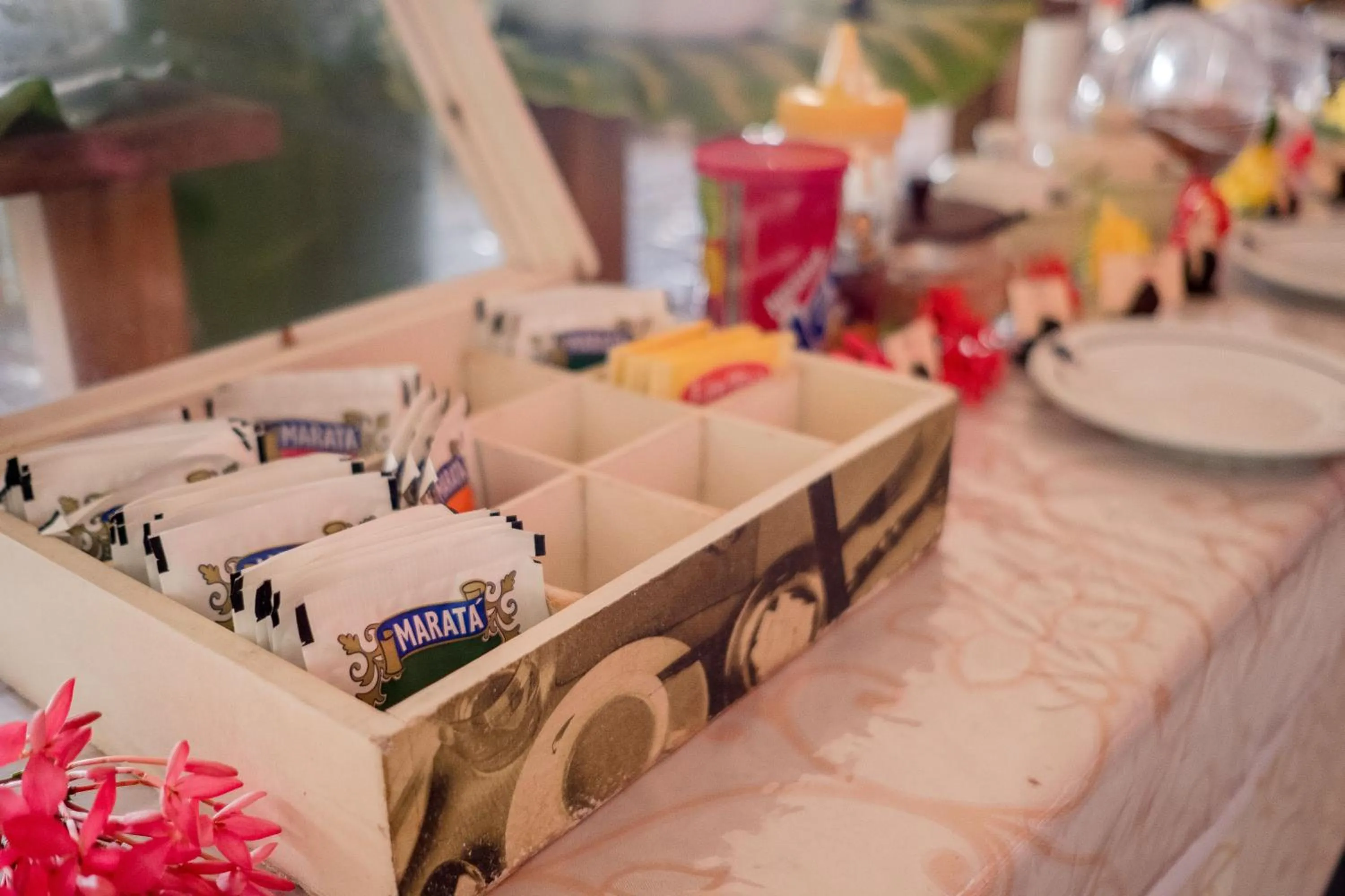 Buffet breakfast in Hotel Porto do Zimbo