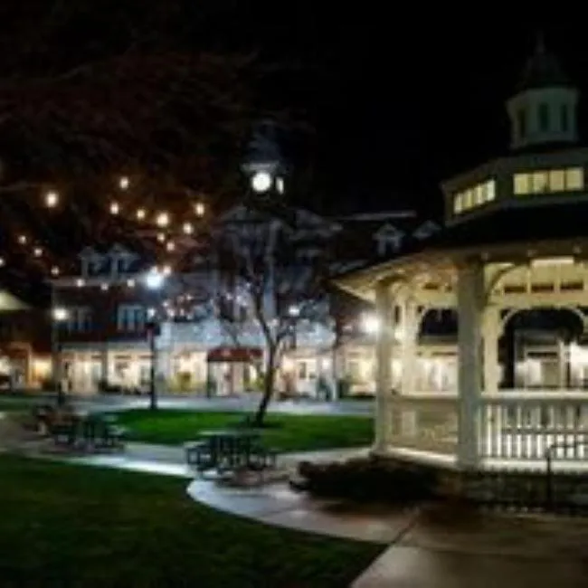 Gateway Hotel, Trademark Collection by Wyndham