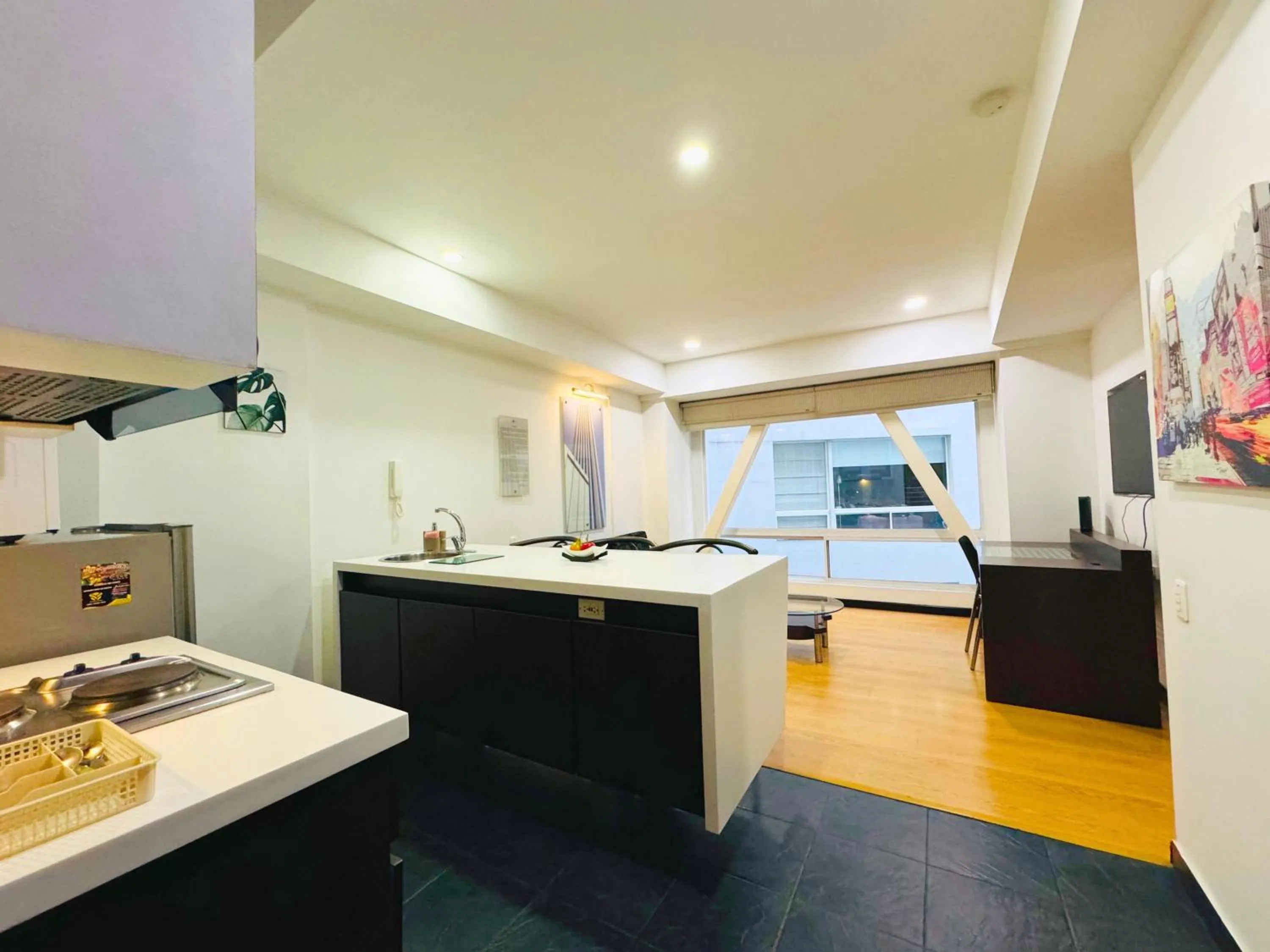 Kitchen or kitchenette in Aparta Suite Continental Bogotá