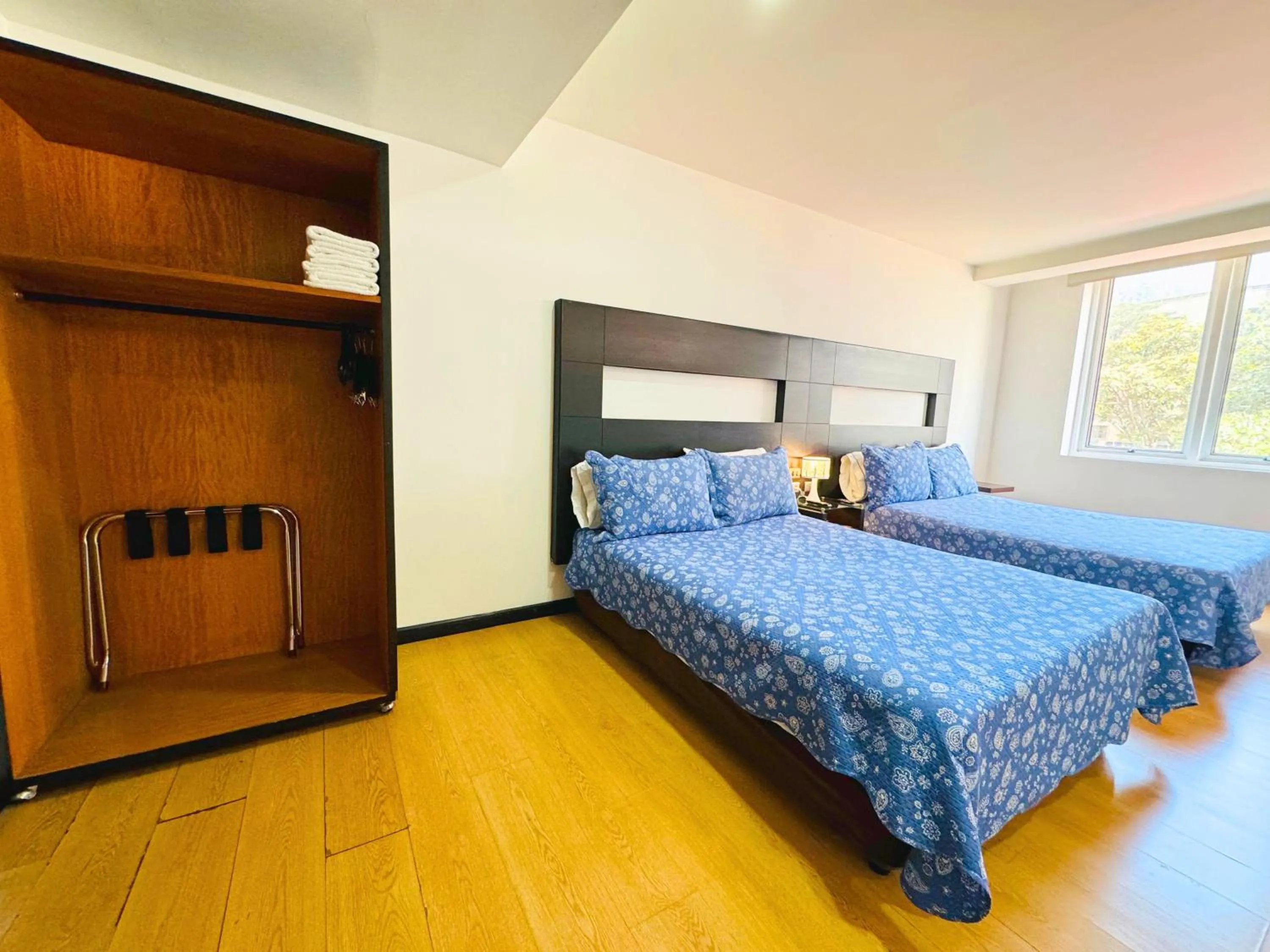 Bed in Aparta Suite Continental Bogotá