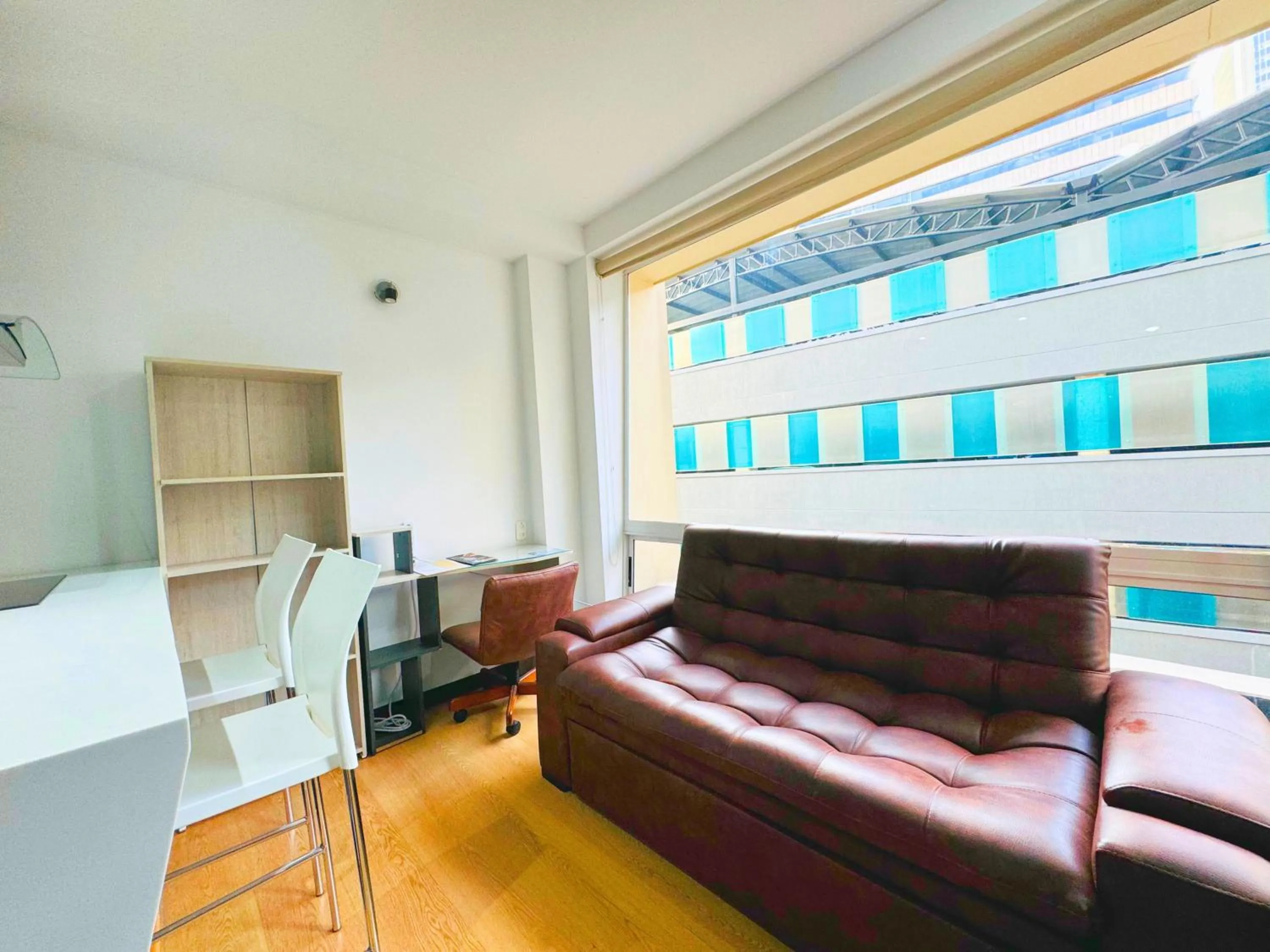 Living room in Aparta Suite Continental Bogotá