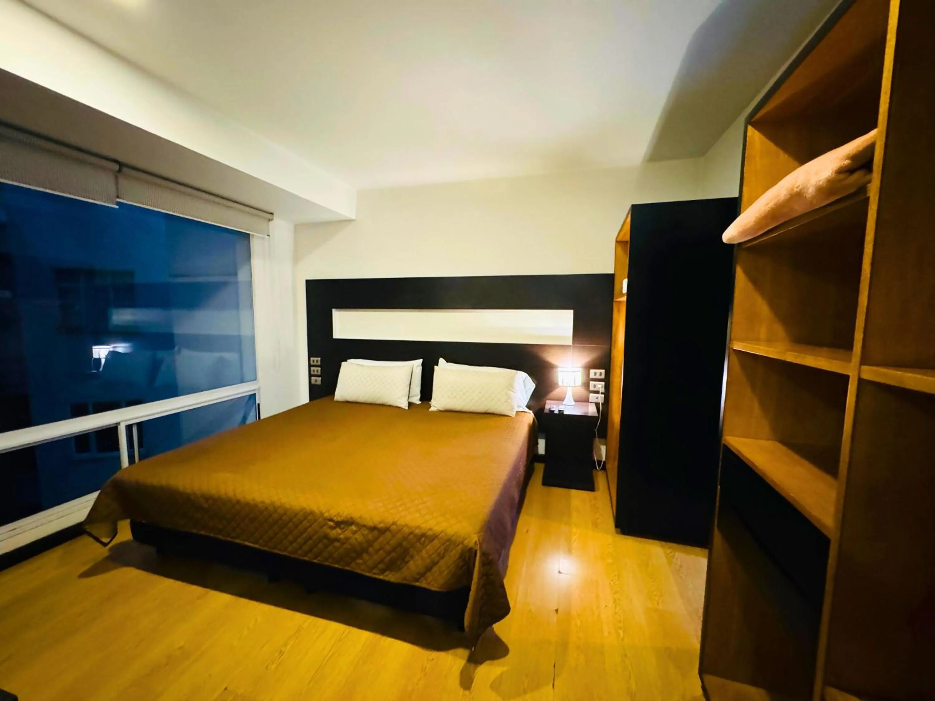 Bed in Aparta Suite Continental Bogotá