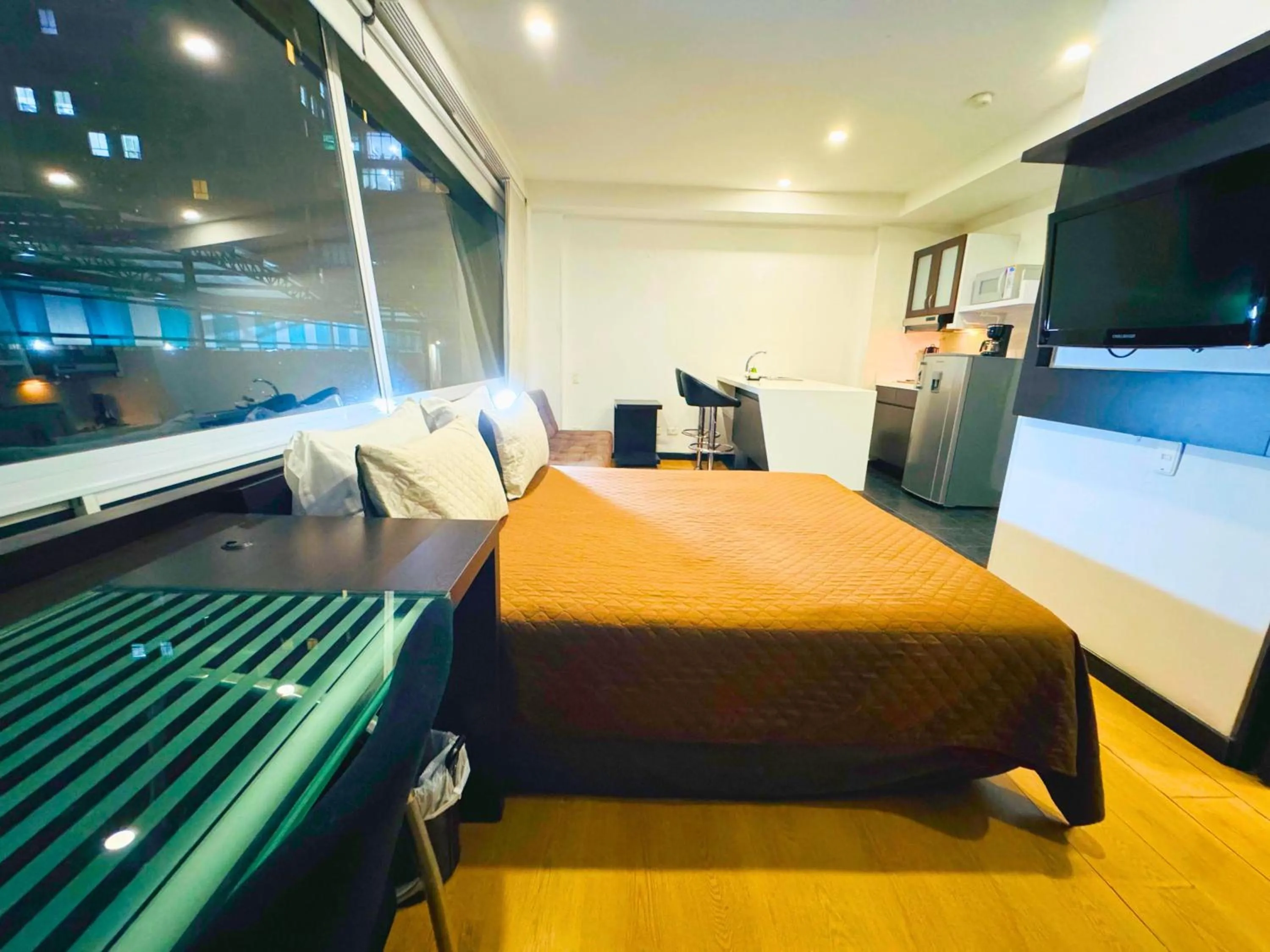 Bed in Aparta Suite Continental Bogotá