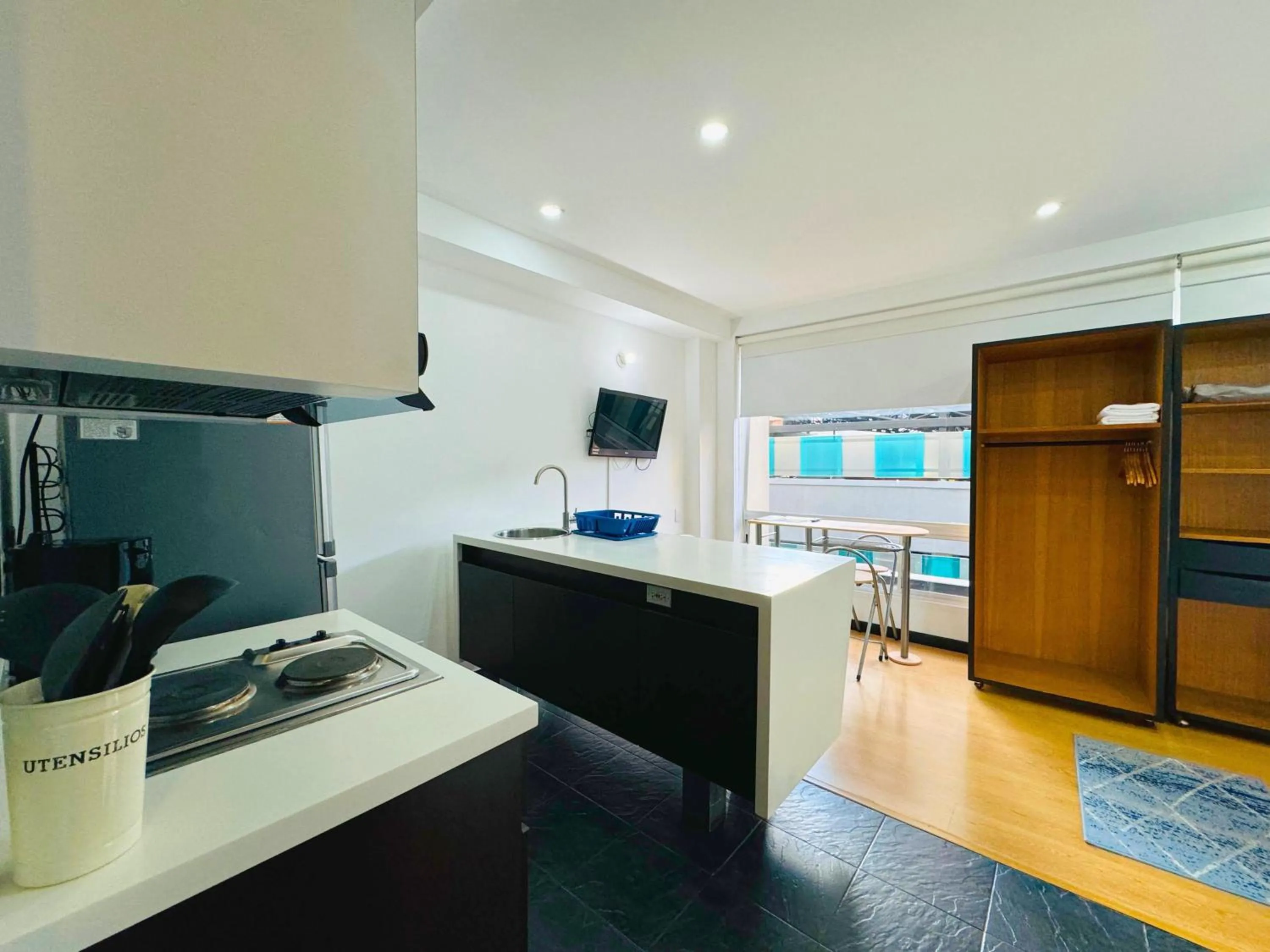 Dining area in Aparta Suite Continental Bogotá