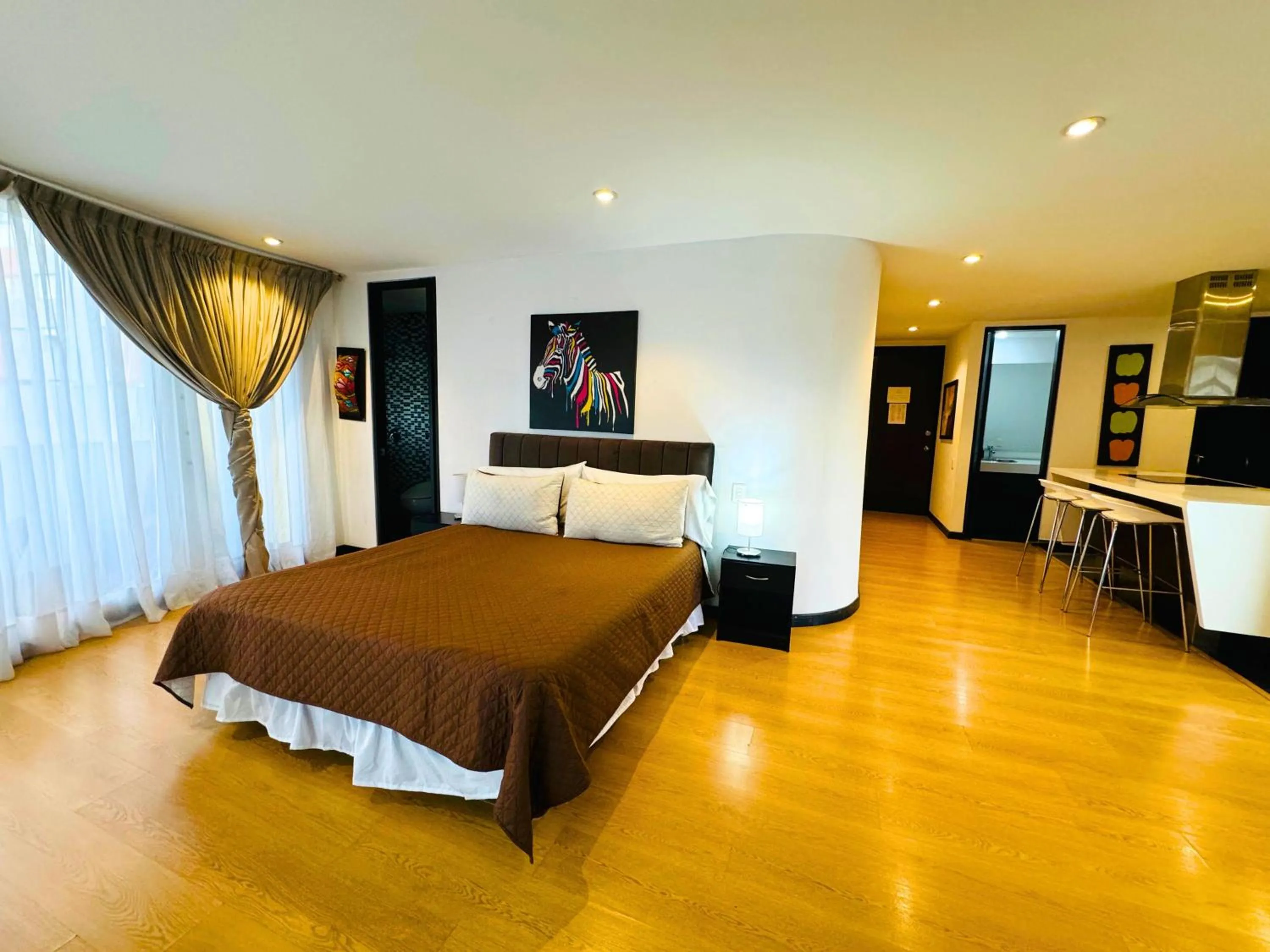 Bed in Aparta Suite Continental Bogotá